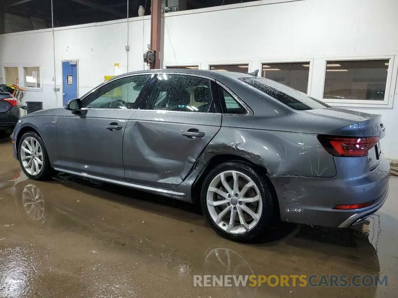 2 Photograph of a damaged car WAUENAF49KN009905 AUDI A4 2019