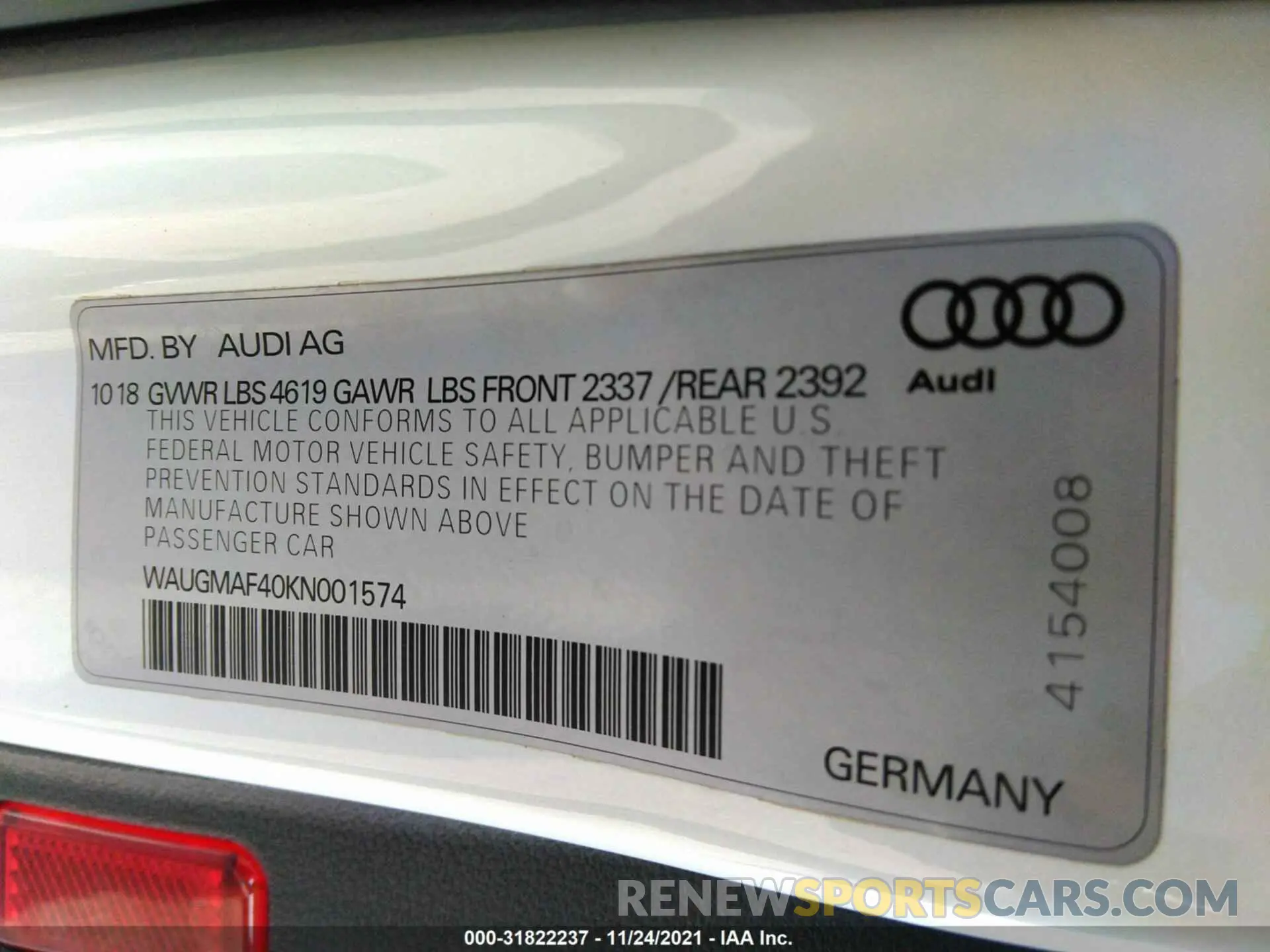 9 Фотография поврежденного автомобиля WAUGMAF40KN001574 AUDI A4 2019
