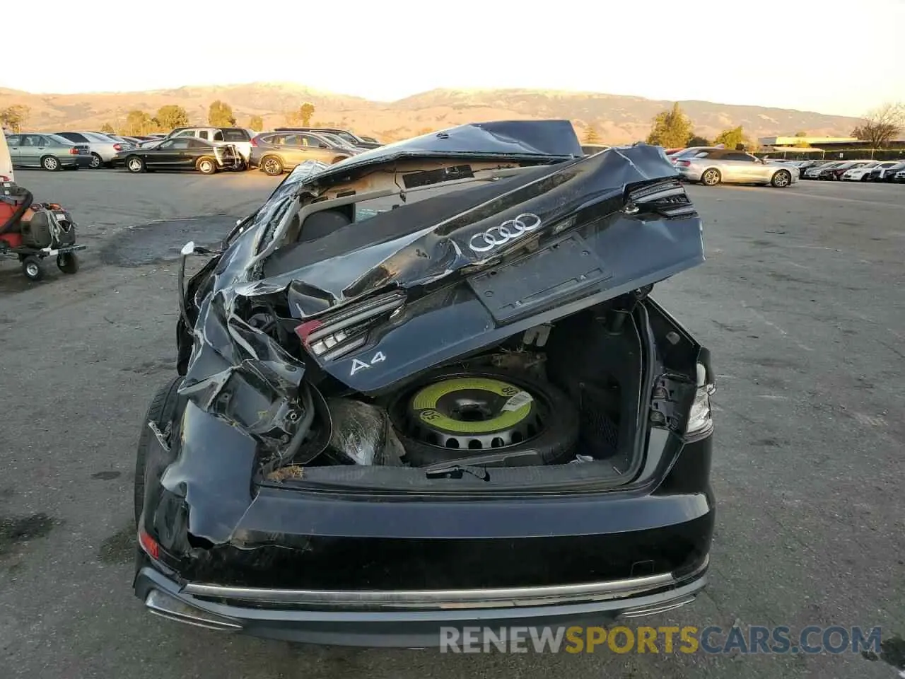 6 Photograph of a damaged car WAUGMAF40KN004667 AUDI A4 2019