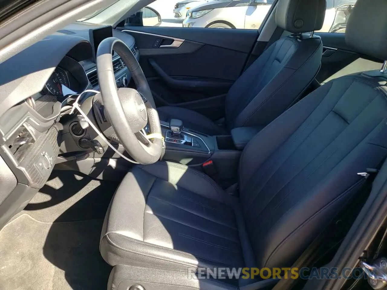 7 Photograph of a damaged car WAUGMAF40KN018391 AUDI A4 2019