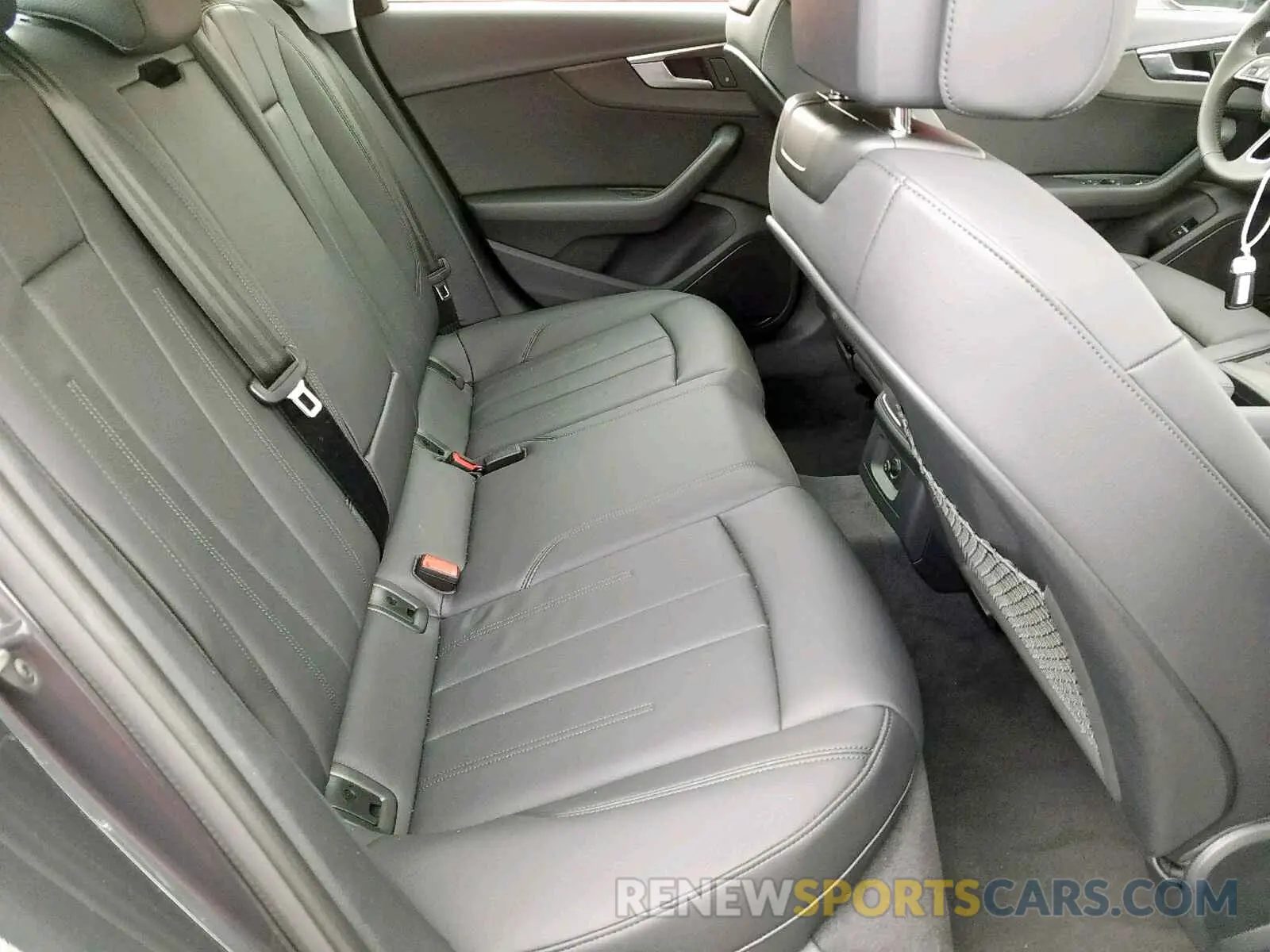6 Photograph of a damaged car WAUGMAF41KA086447 AUDI A4 2019