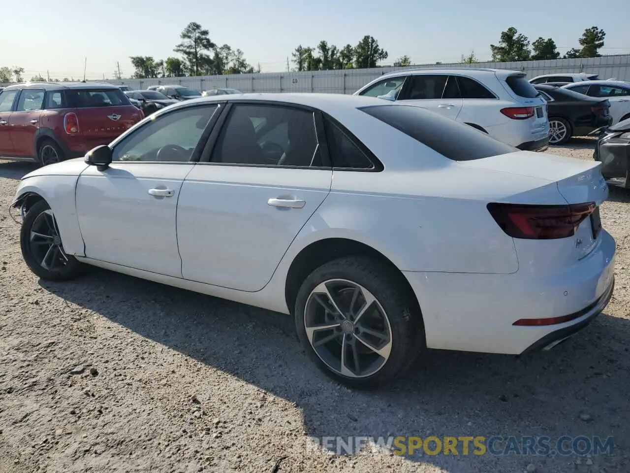 2 Фотография поврежденного автомобиля WAUGMAF41KA106468 AUDI A4 2019