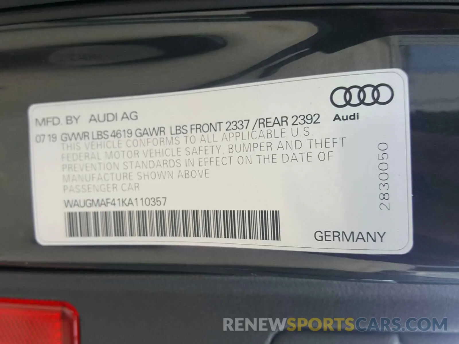 10 Photograph of a damaged car WAUGMAF41KA110357 AUDI A4 2019