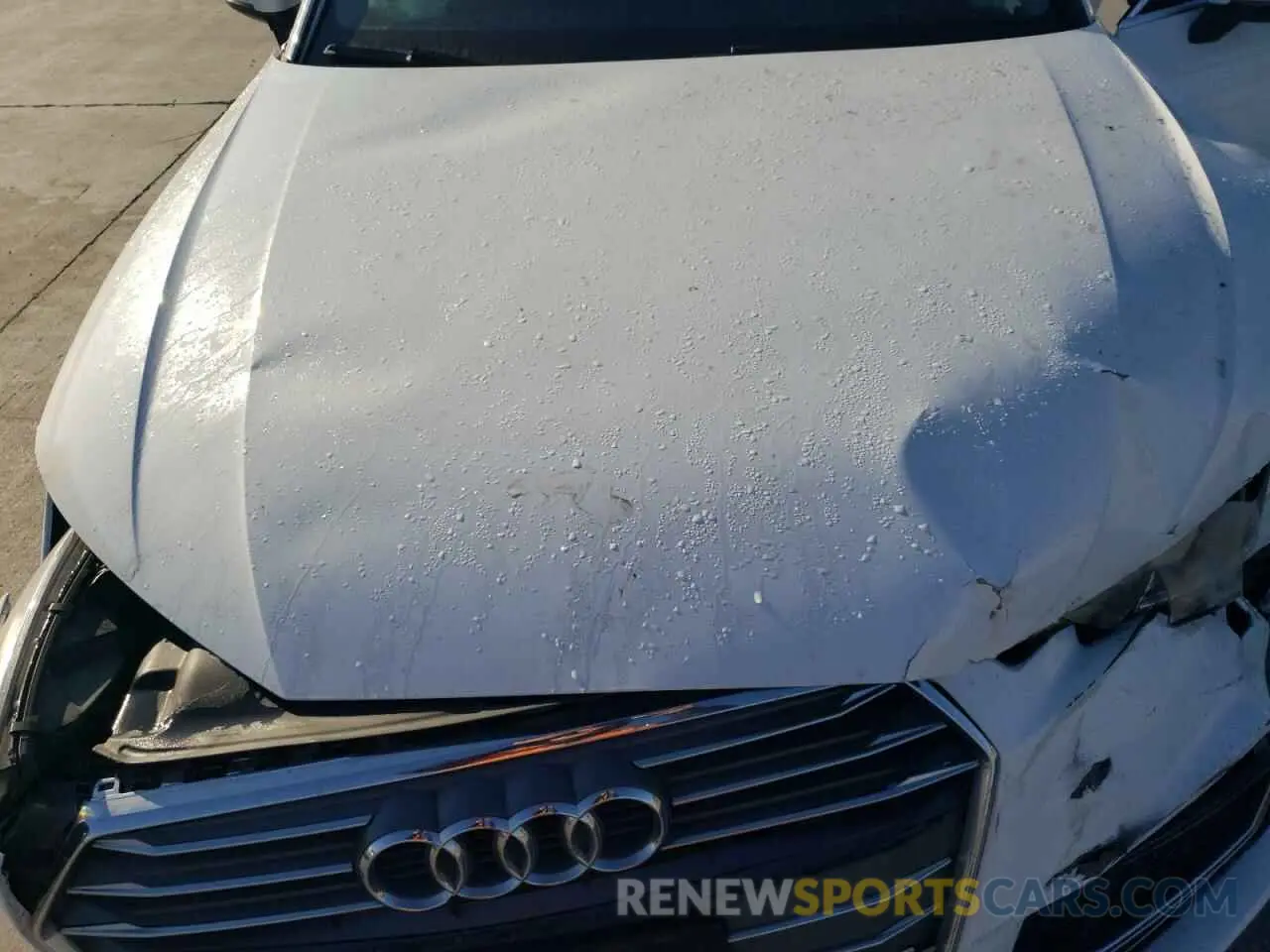 11 Photograph of a damaged car WAUGMAF42KA031652 AUDI A4 2019