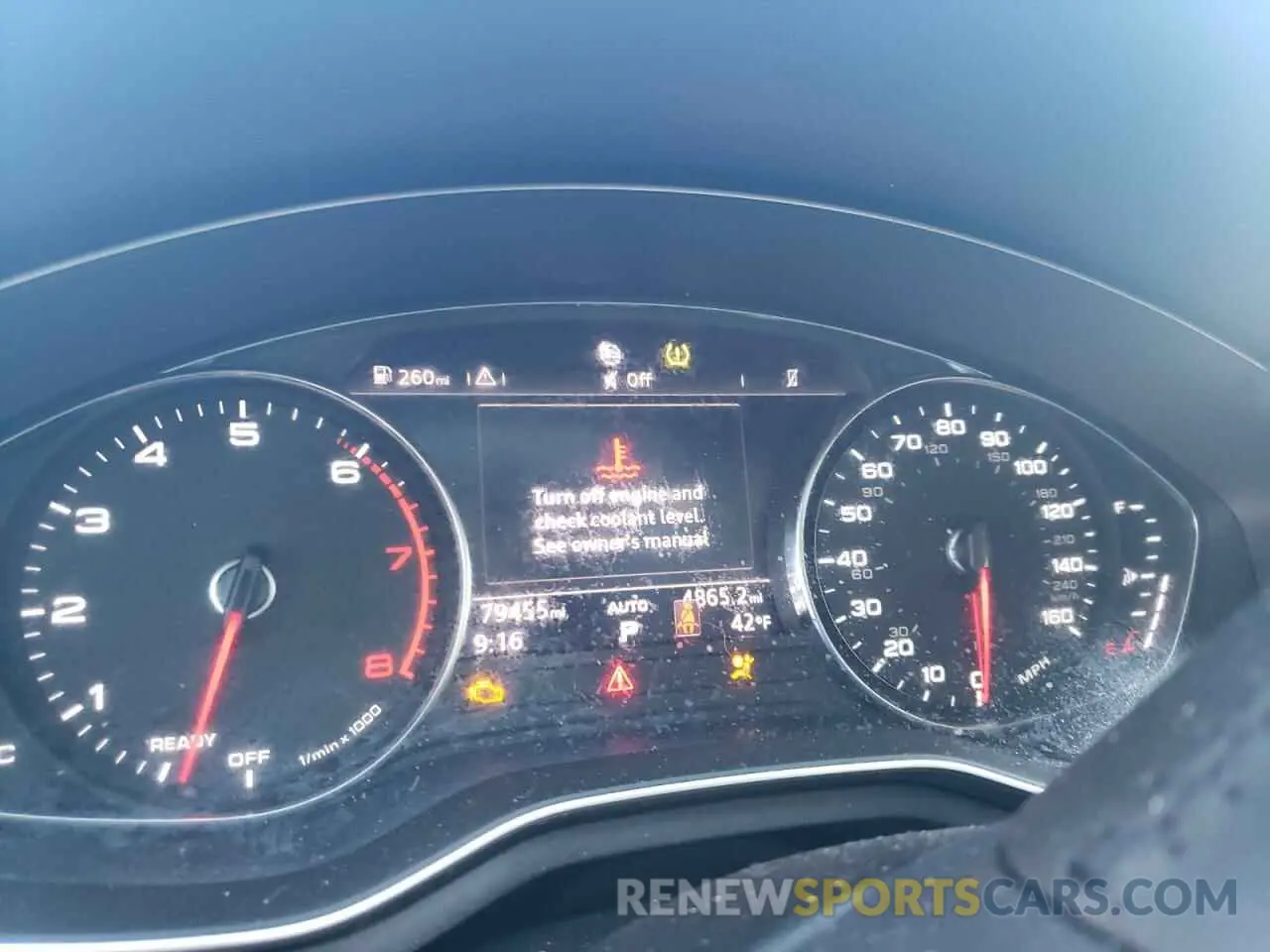 9 Photograph of a damaged car WAUGMAF42KA031652 AUDI A4 2019