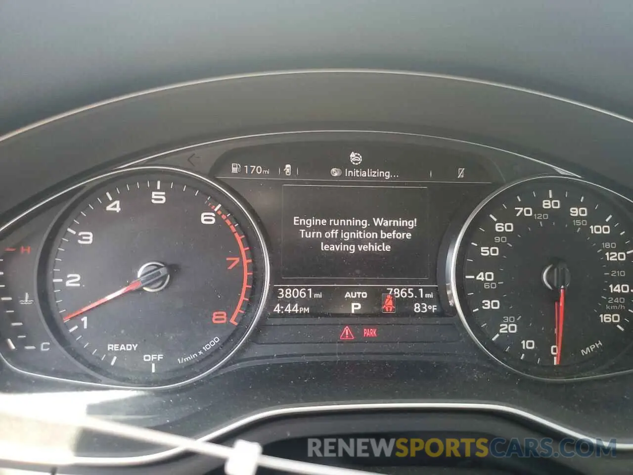 9 Фотография поврежденного автомобиля WAUGMAF42KN016268 AUDI A4 2019