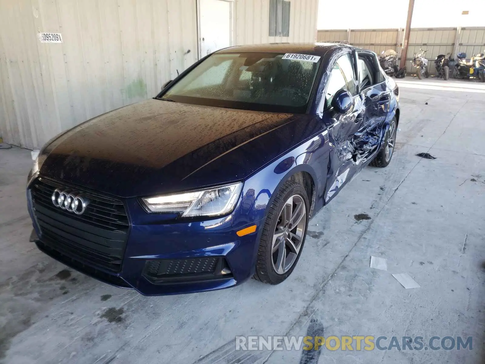 2 Фотография поврежденного автомобиля WAUGMAF43KA107802 AUDI A4 2019