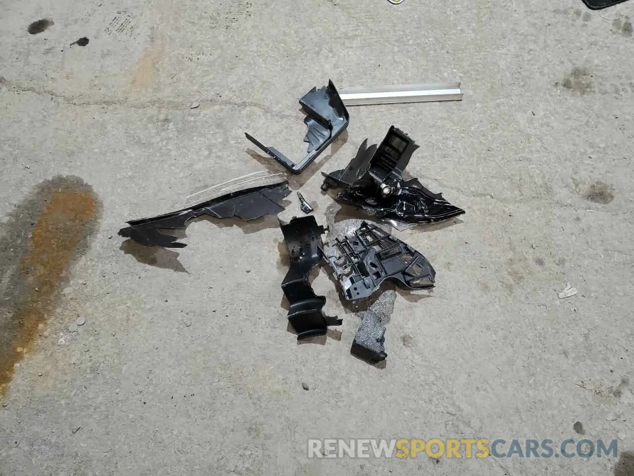 12 Photograph of a damaged car WAUGMAF43KA114202 AUDI A4 2019