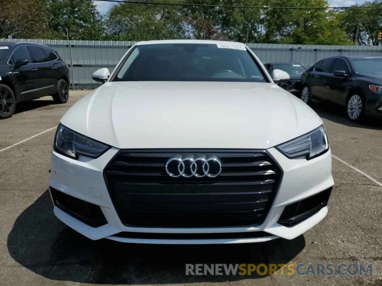 5 Фотография поврежденного автомобиля WAUGMAF46KN017598 AUDI A4 2019