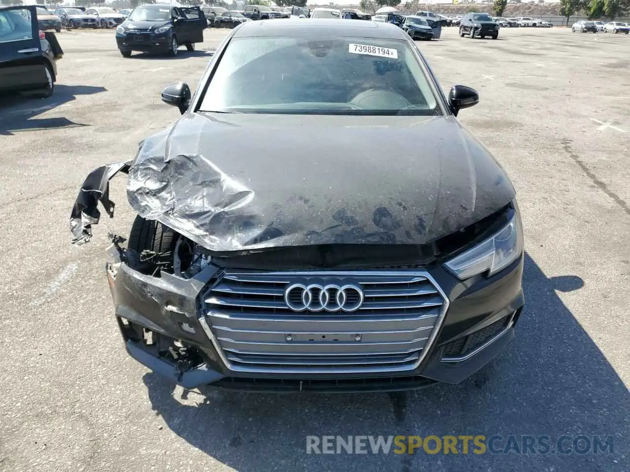 5 Фотография поврежденного автомобиля WAUGMAF47KN007355 AUDI A4 2019