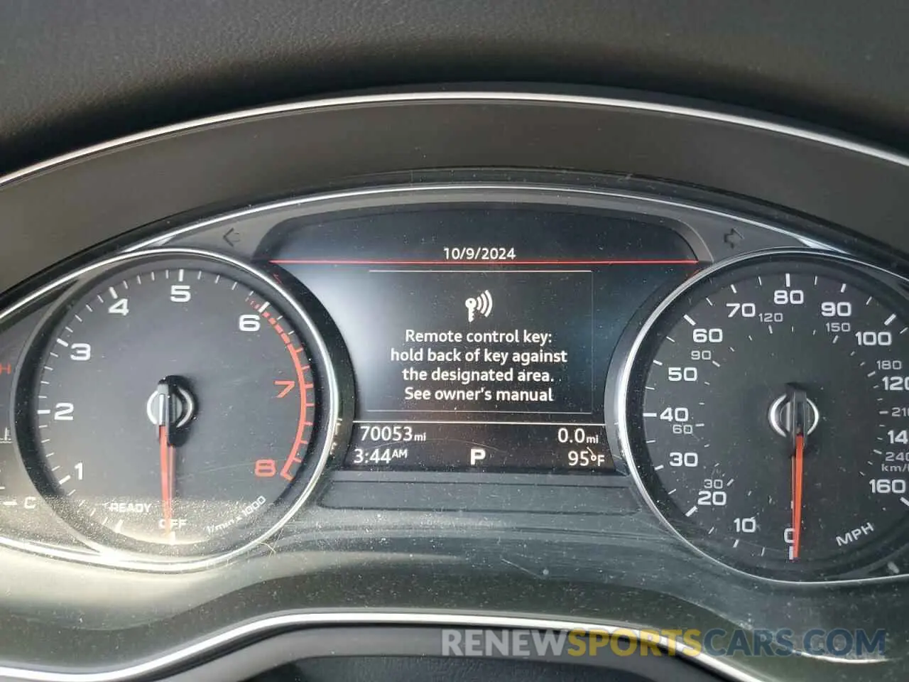 9 Фотография поврежденного автомобиля WAUGMAF47KN007355 AUDI A4 2019