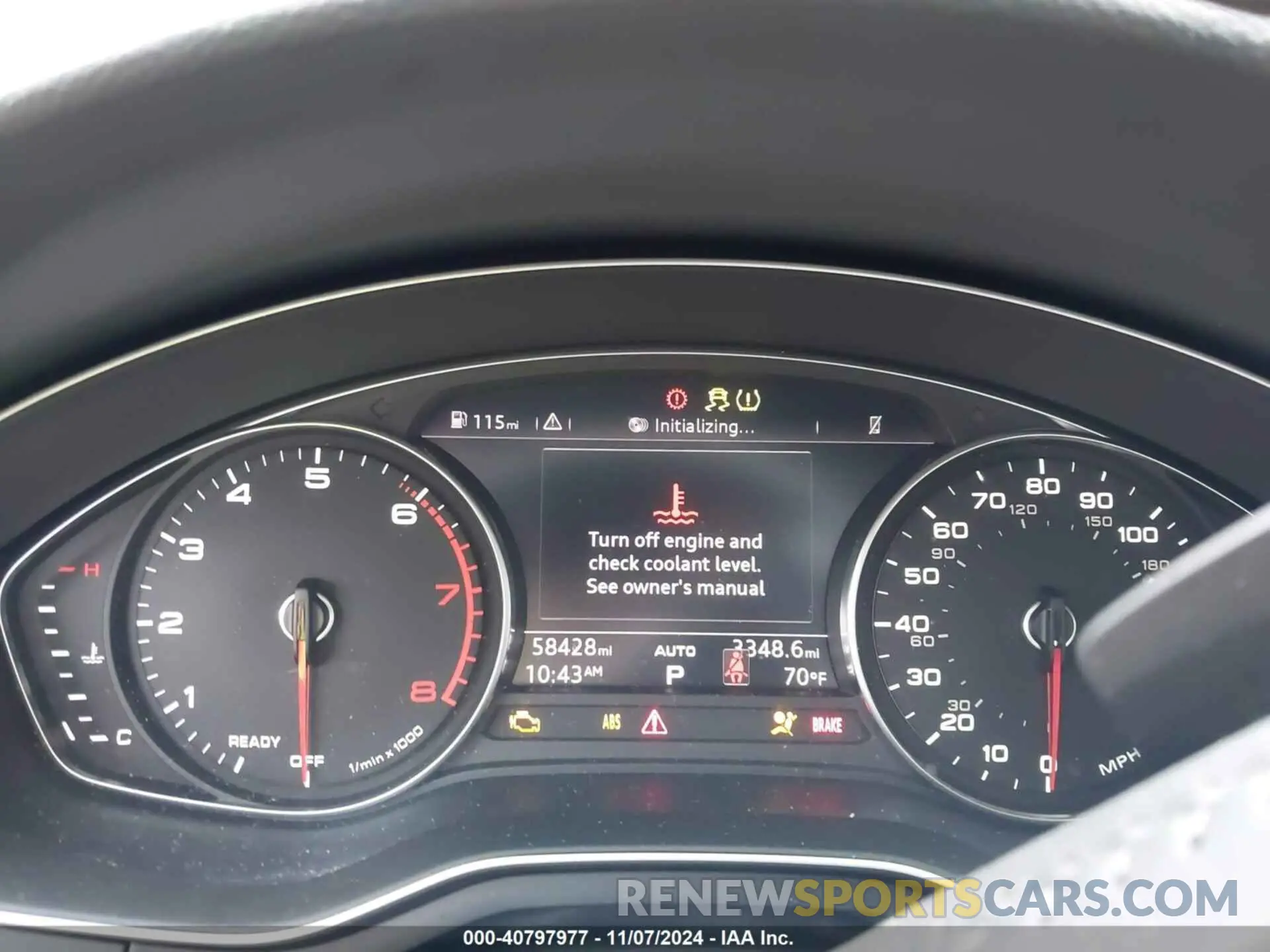7 Photograph of a damaged car WAUGMAF47KN013642 AUDI A4 2019