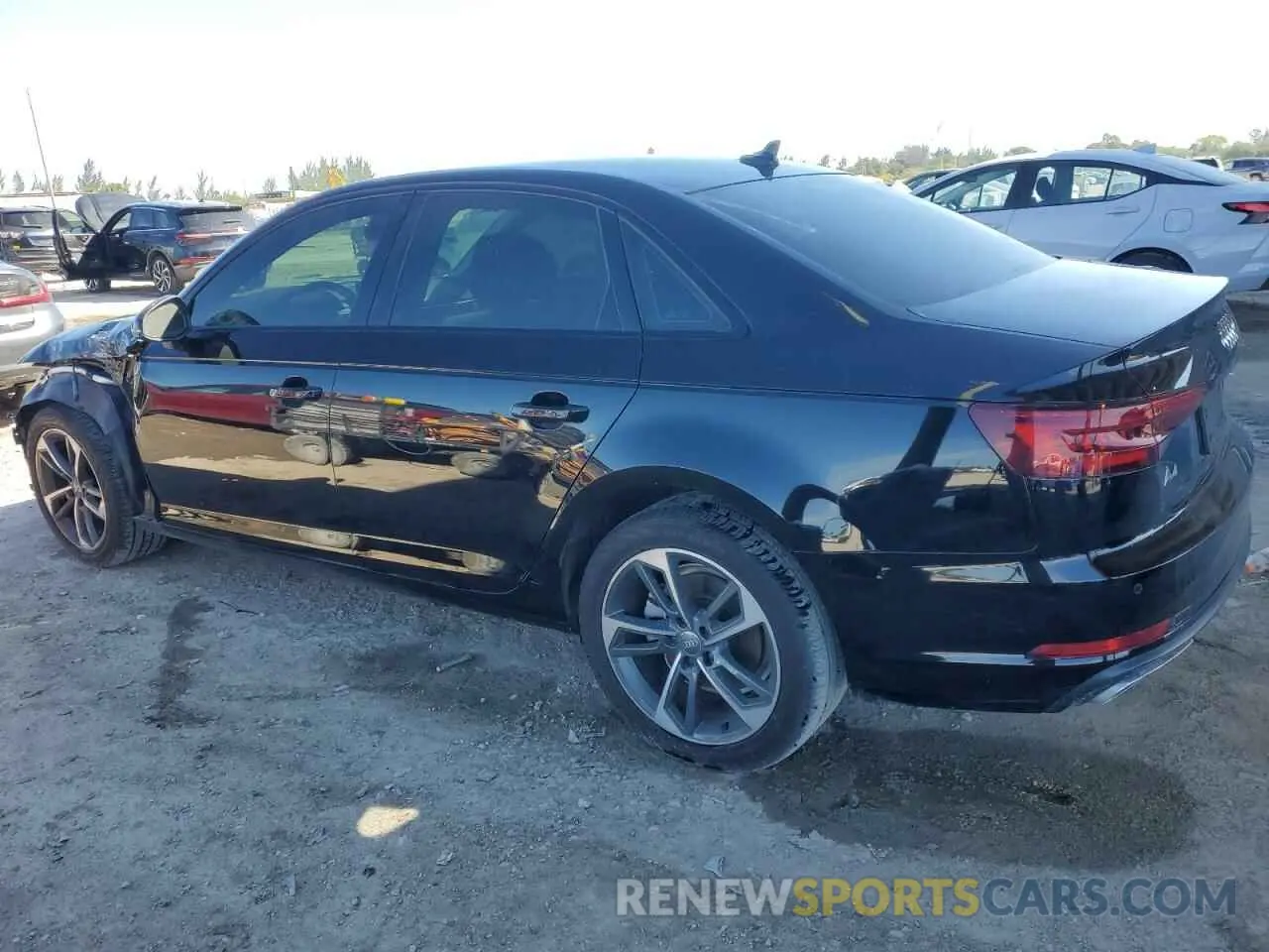 2 Фотография поврежденного автомобиля WAUGMAF47KN016668 AUDI A4 2019