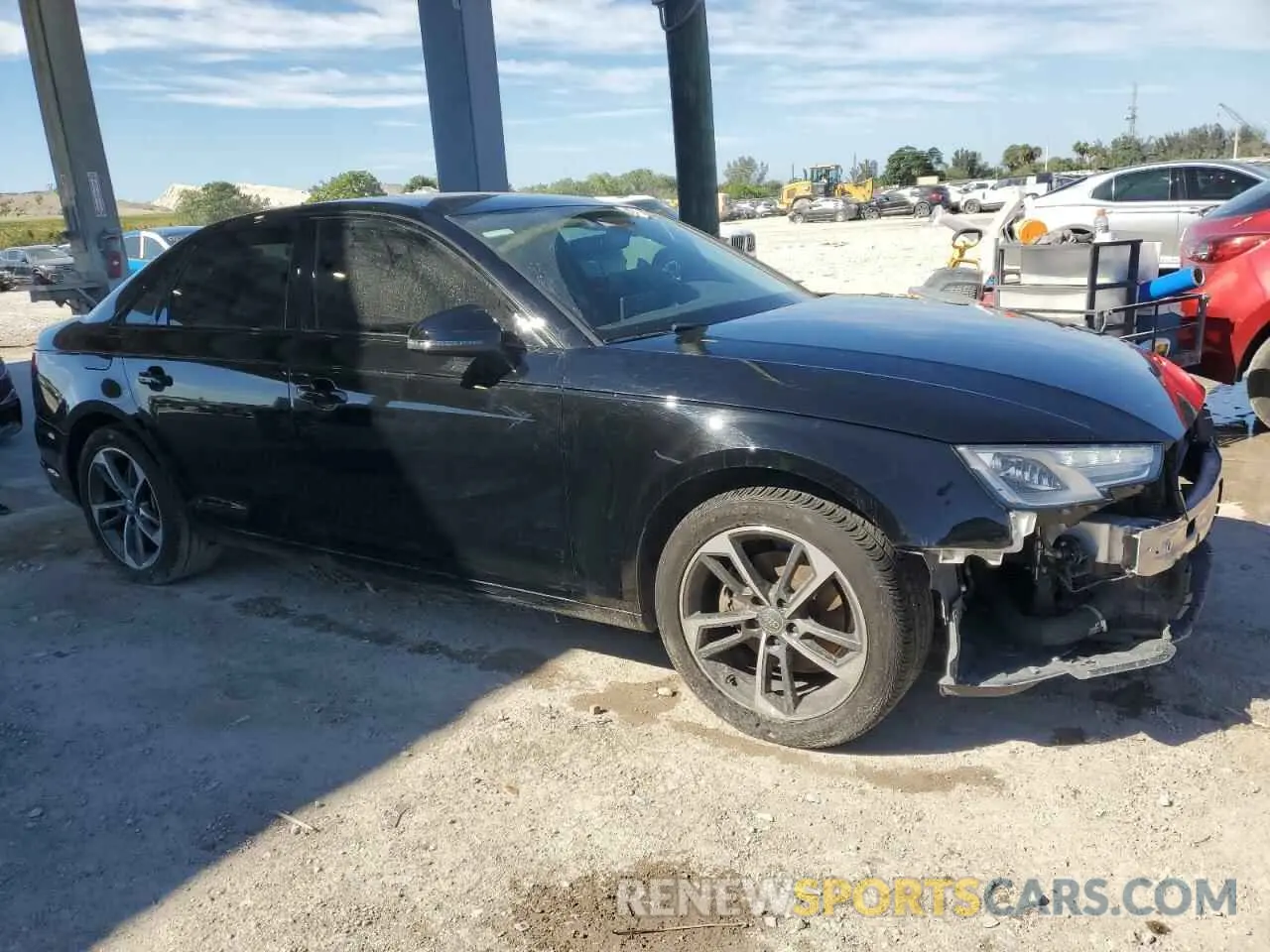 4 Фотография поврежденного автомобиля WAUGMAF47KN016668 AUDI A4 2019
