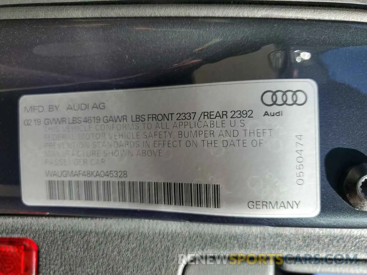 12 Фотография поврежденного автомобиля WAUGMAF48KA045328 AUDI A4 2019