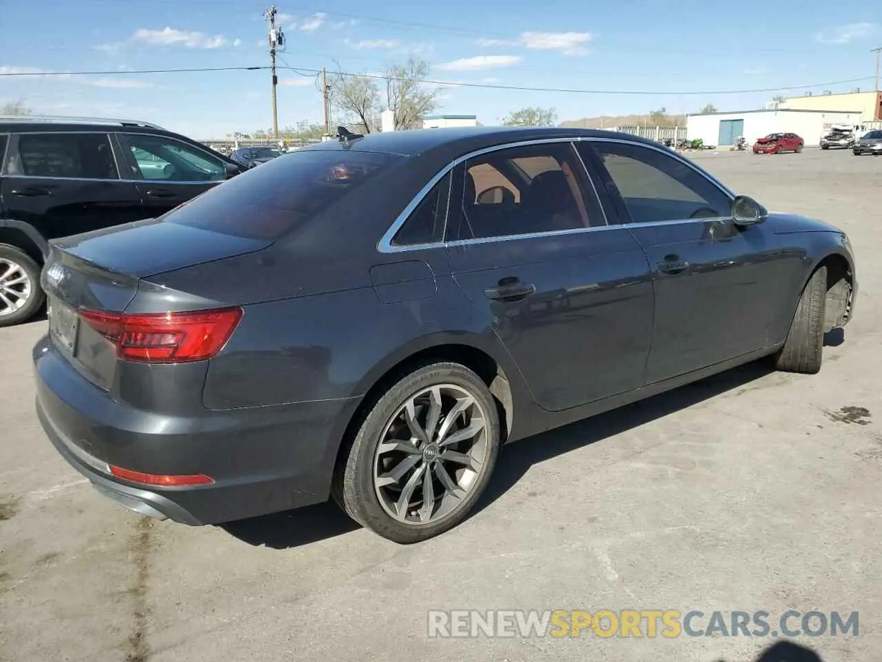3 Фотография поврежденного автомобиля WAUGMAF48KA045328 AUDI A4 2019