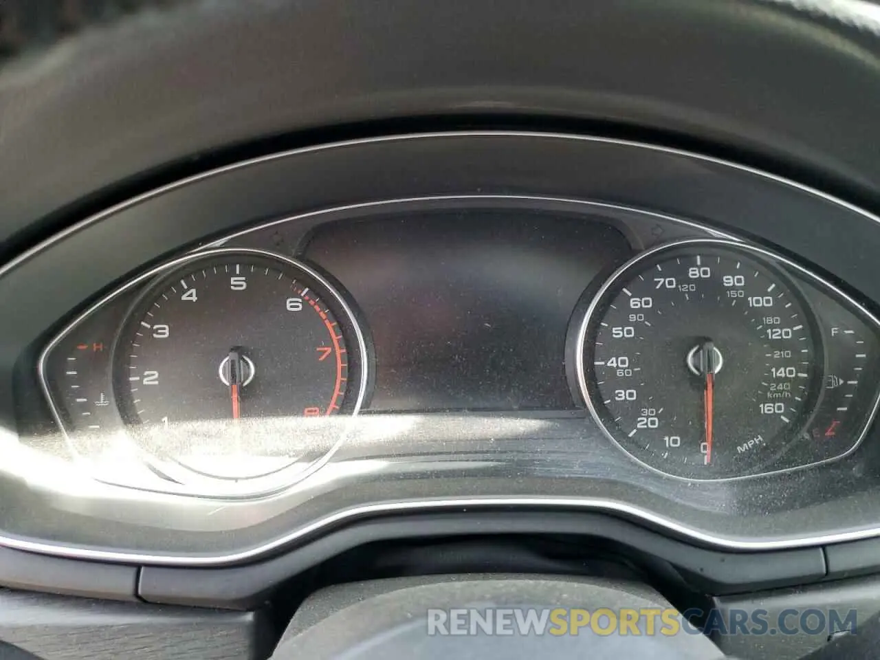 9 Фотография поврежденного автомобиля WAUGMAF49KA054264 AUDI A4 2019