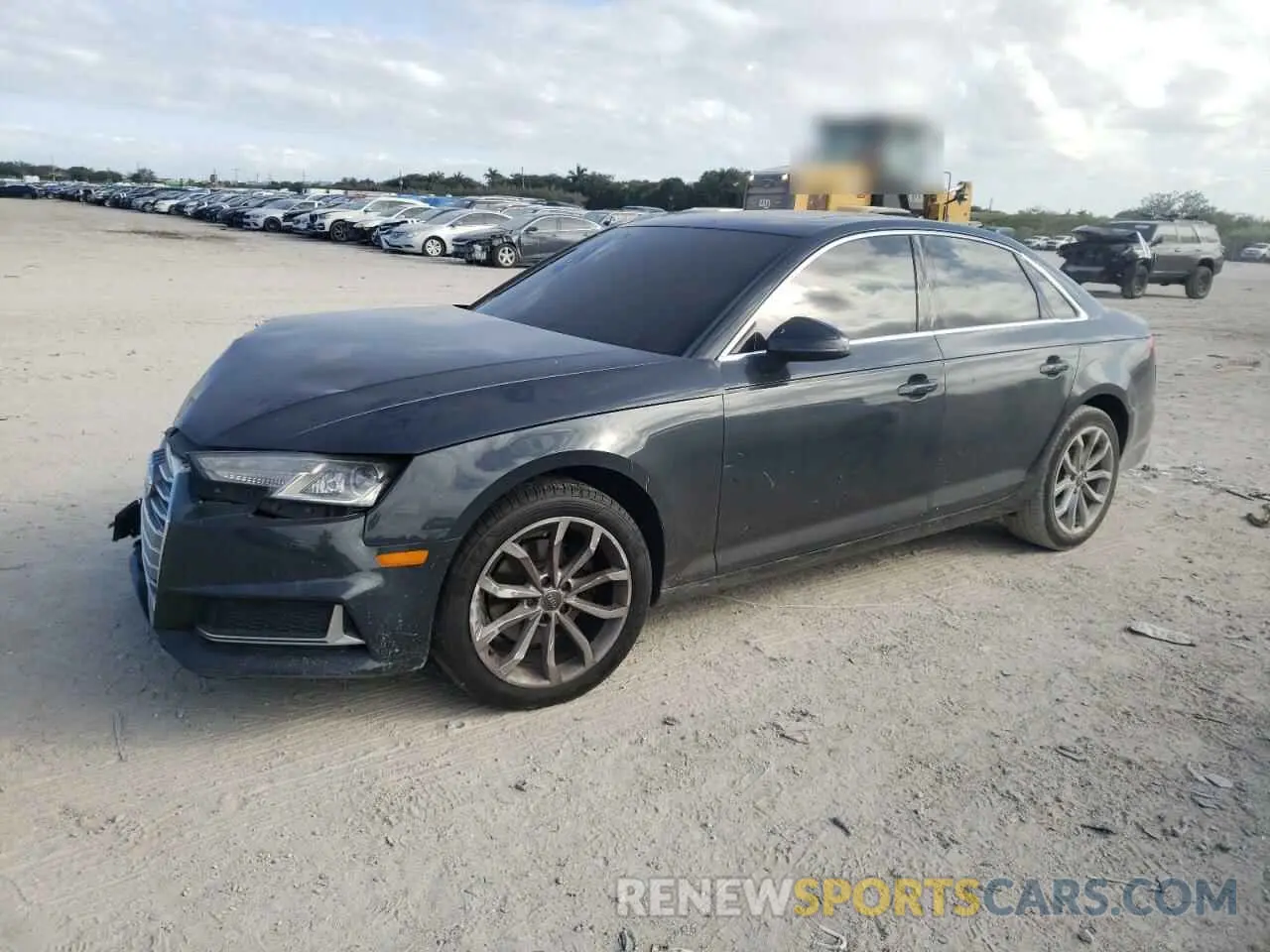 1 Фотография поврежденного автомобиля WAUGMAF4XKA038476 AUDI A4 2019