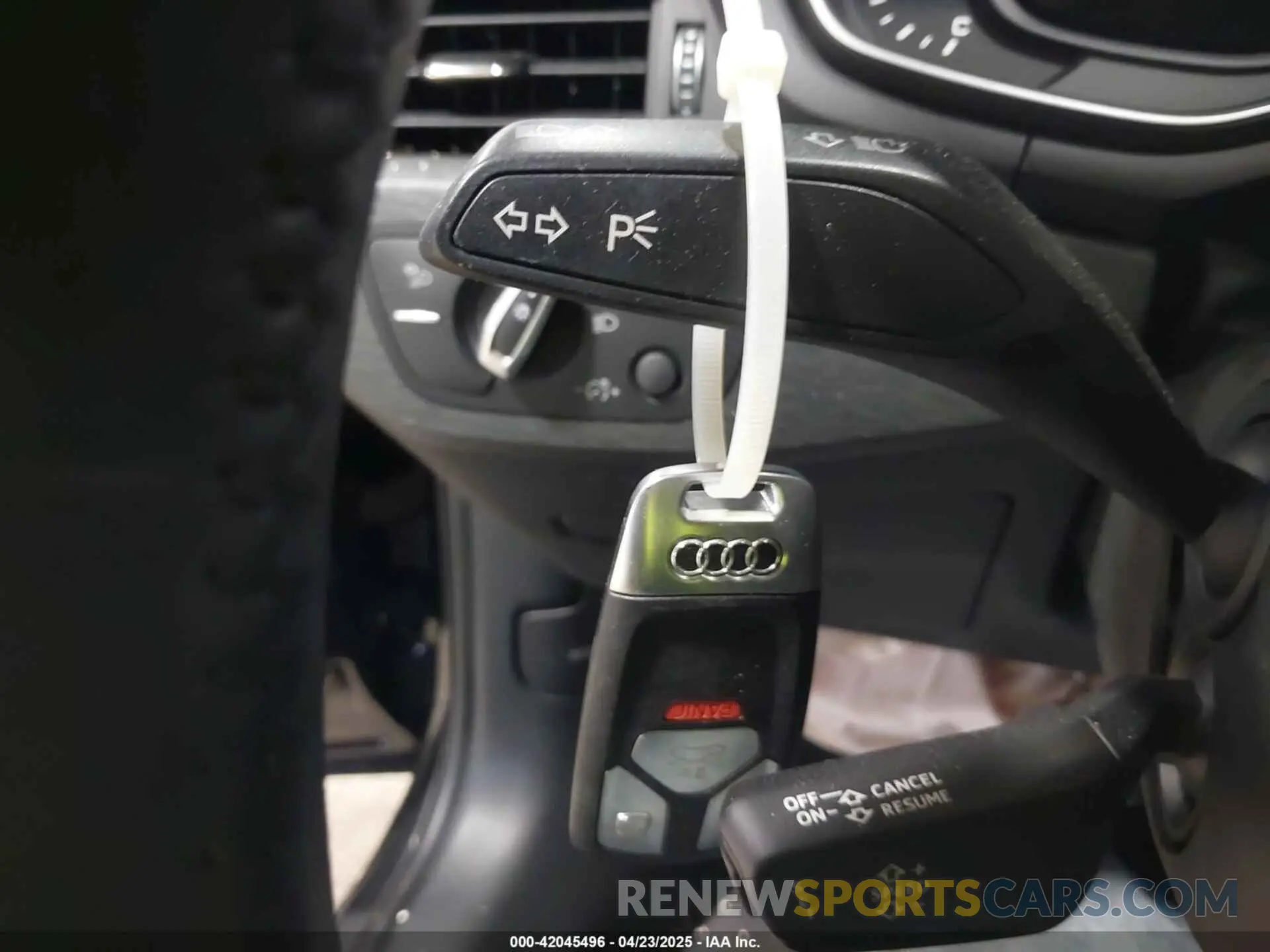 11 Photograph of a damaged car WAUHMAF45KN011814 AUDI A4 2019