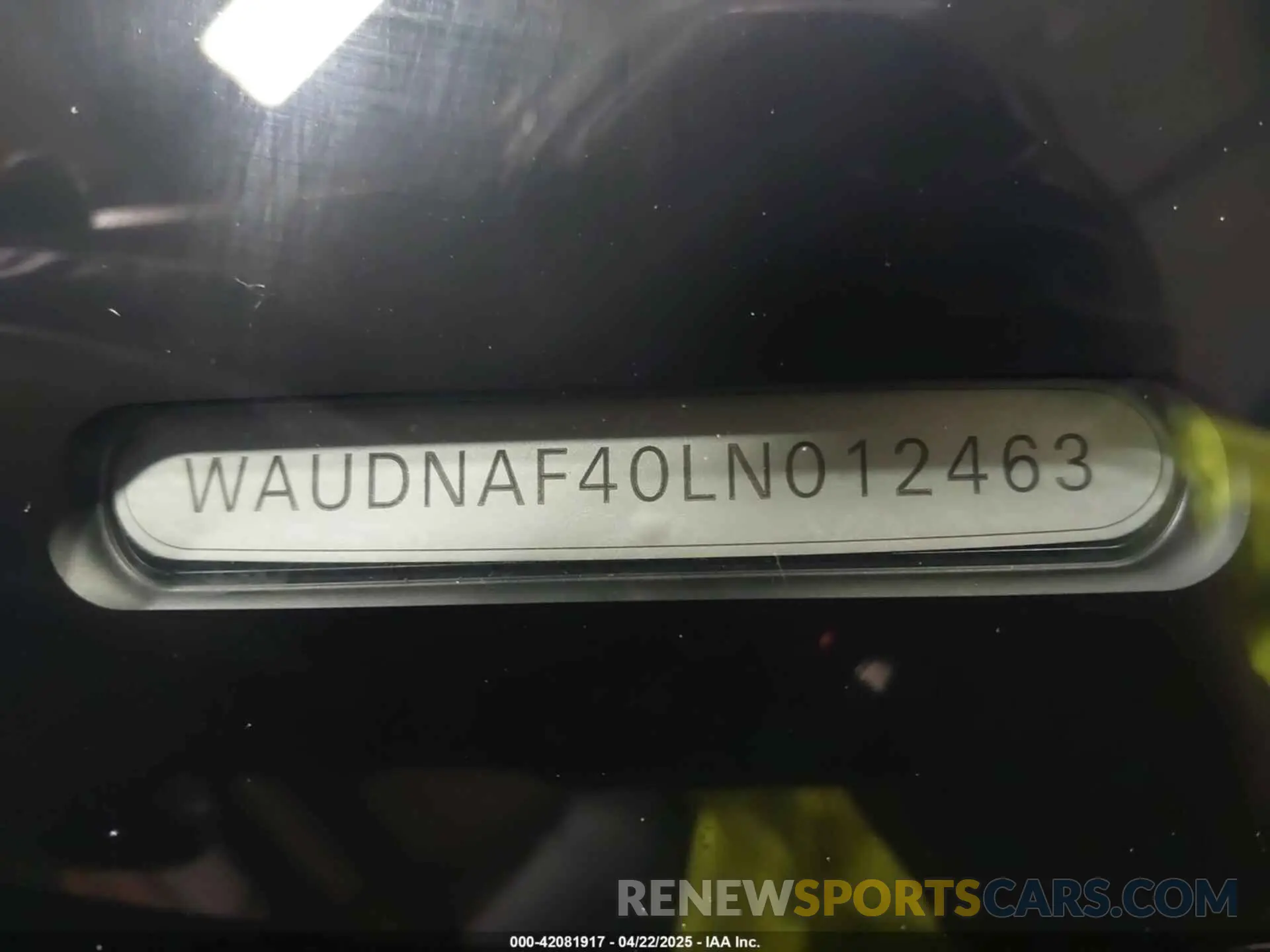 18 Photograph of a damaged car WAUDNAF40LN012463 AUDI A4 2020
