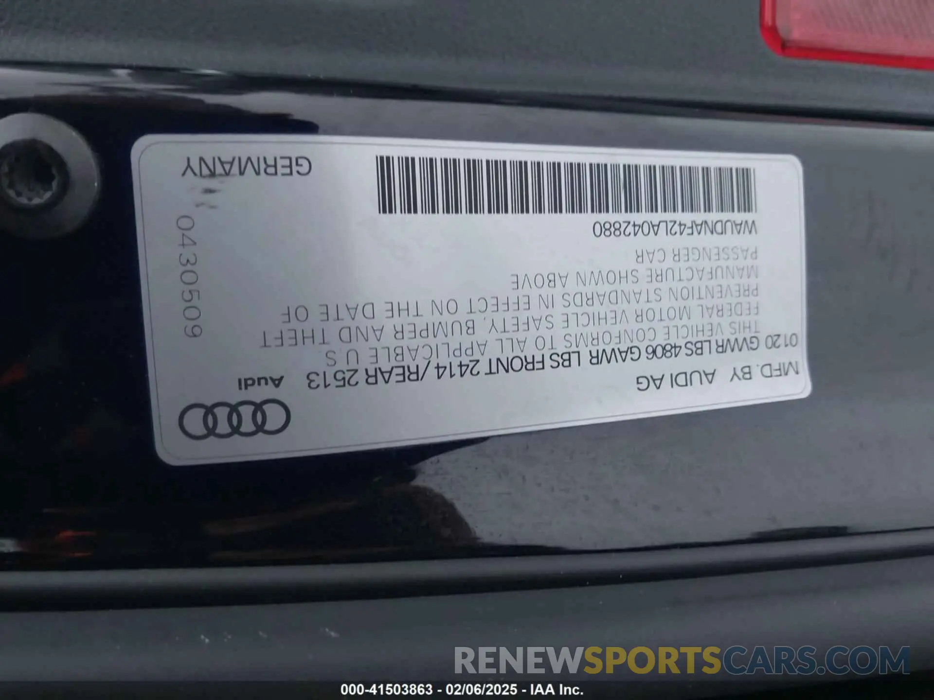 9 Фотография поврежденного автомобиля WAUDNAF42LA042880 AUDI A4 2020