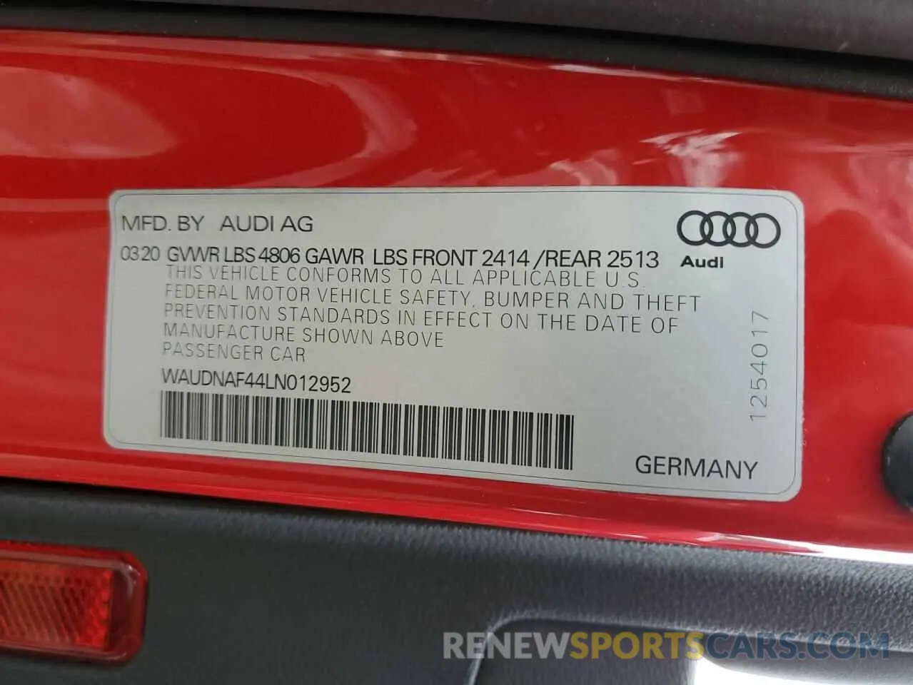 13 Фотография поврежденного автомобиля WAUDNAF44LN012952 AUDI A4 2020