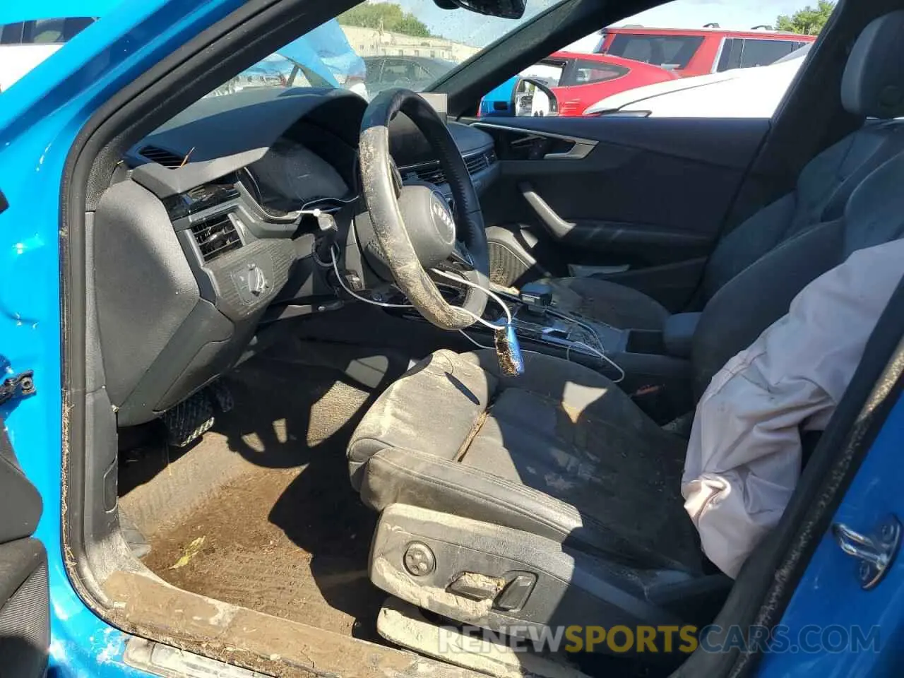 7 Photograph of a damaged car WAUDNAF49LN011313 AUDI A4 2020