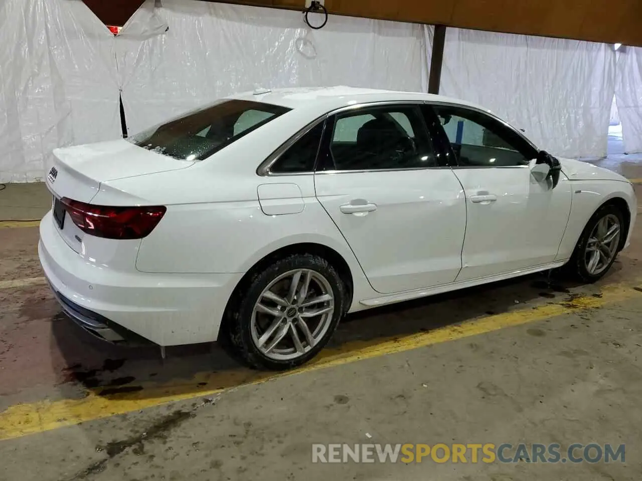 3 Фотография поврежденного автомобиля WAUENAF45LN005173 AUDI A4 2020