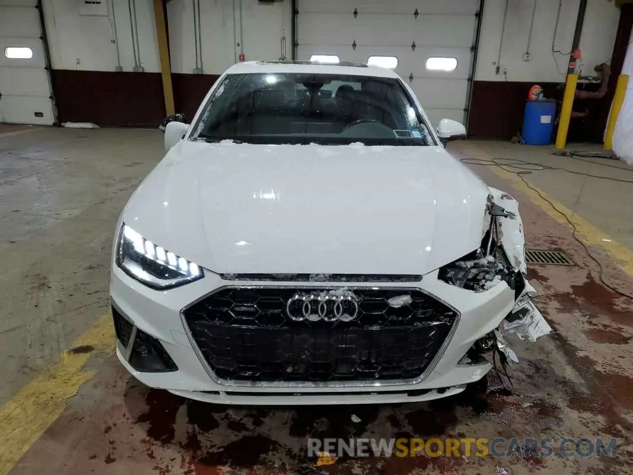 5 Фотография поврежденного автомобиля WAUENAF45LN005173 AUDI A4 2020