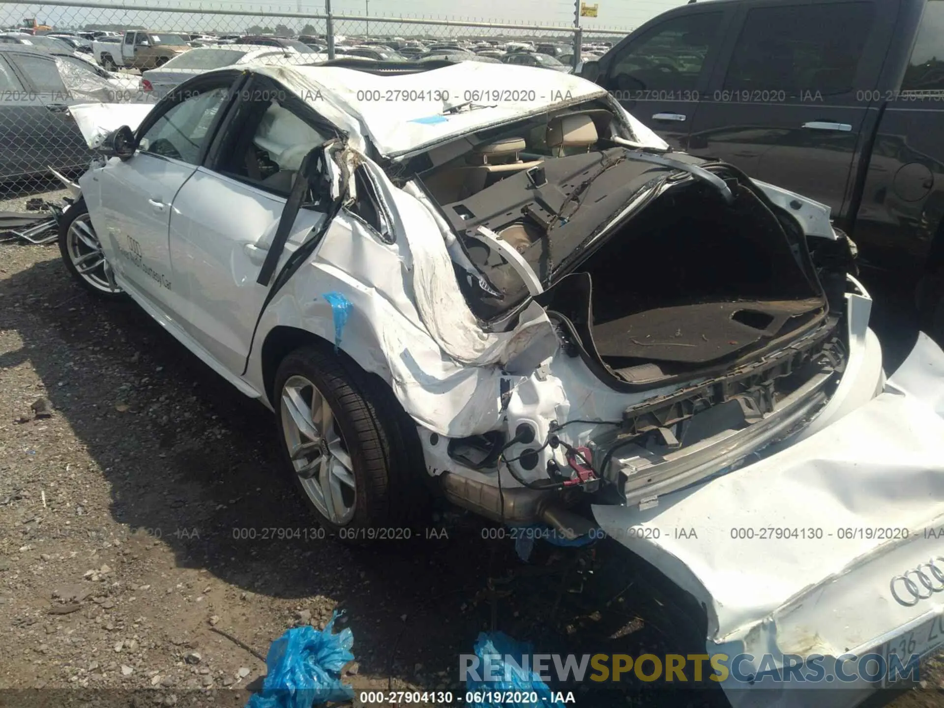 6 Photograph of a damaged car WAUENAF47LA057511 AUDI A4 2020