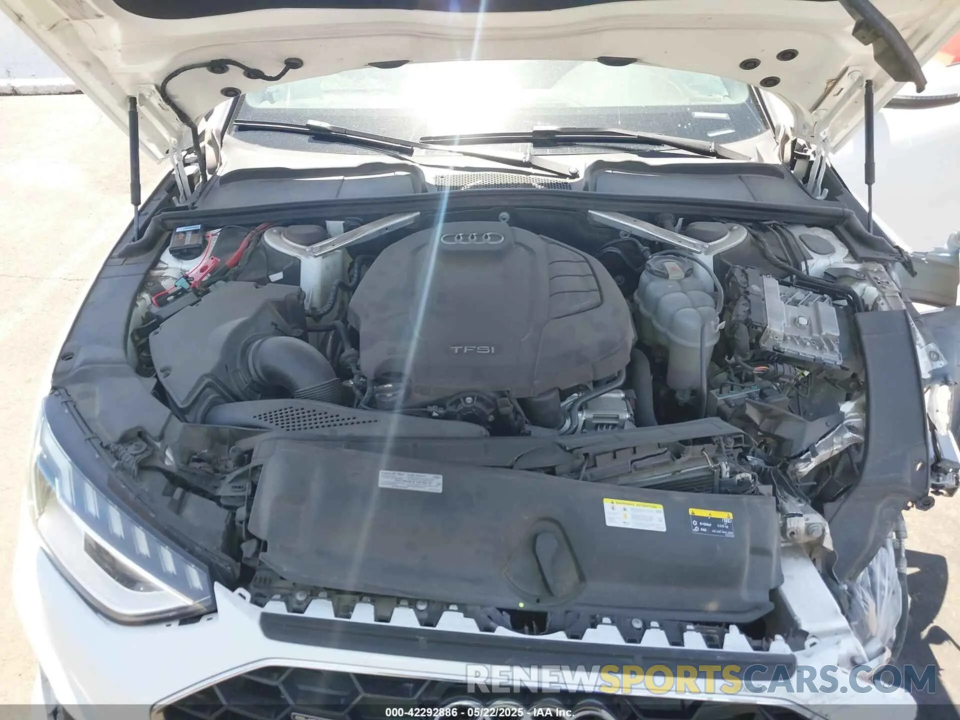 10 Photograph of a damaged car WAUENAF47LN008396 AUDI A4 2020
