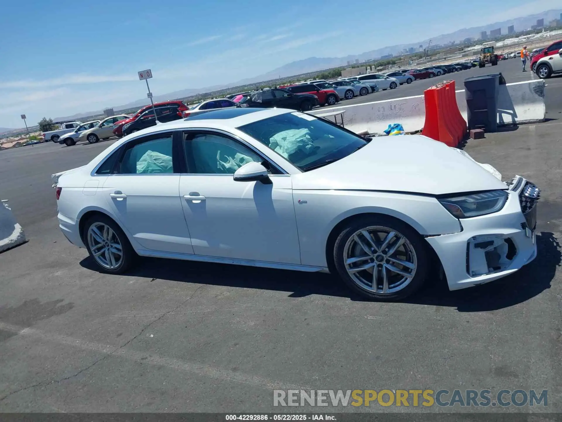 12 Photograph of a damaged car WAUENAF47LN008396 AUDI A4 2020