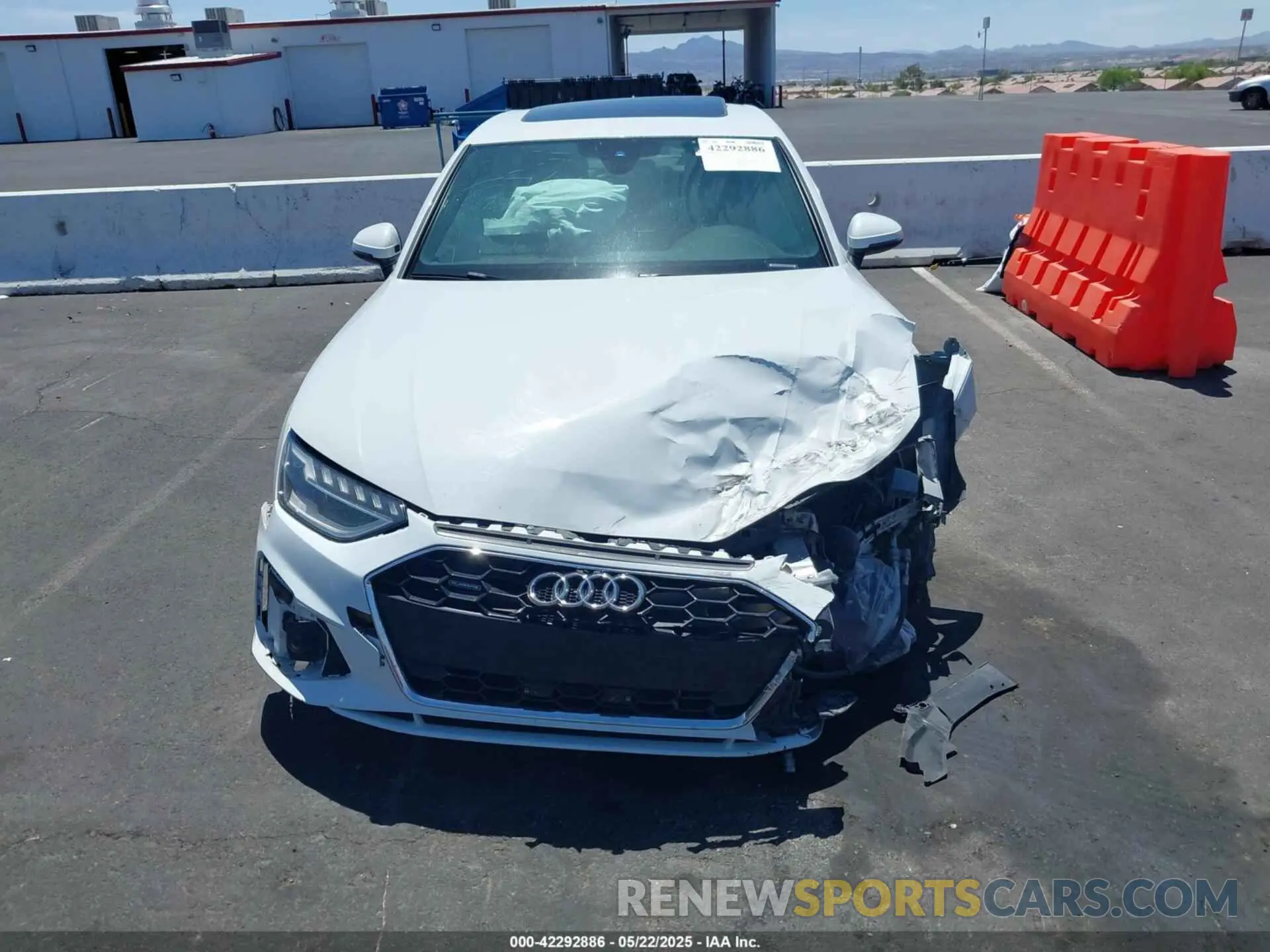 6 Photograph of a damaged car WAUENAF47LN008396 AUDI A4 2020