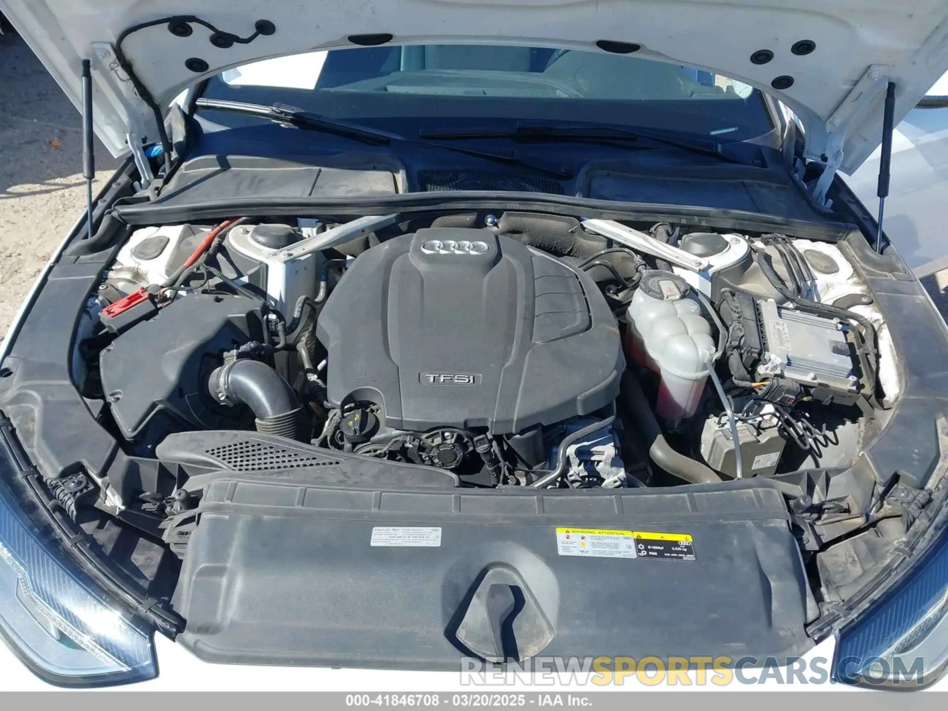 10 Фотография поврежденного автомобиля WAUGMAF44LN013504 AUDI A4 2020