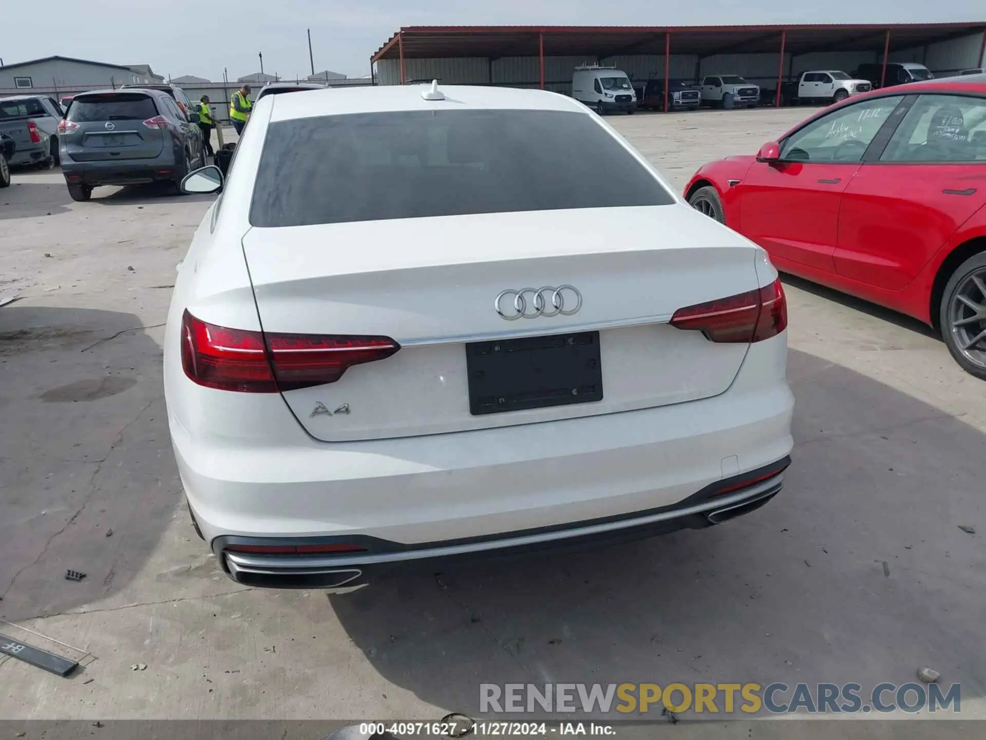 16 Фотография поврежденного автомобиля WAUGMAF45LN006934 AUDI A4 2020