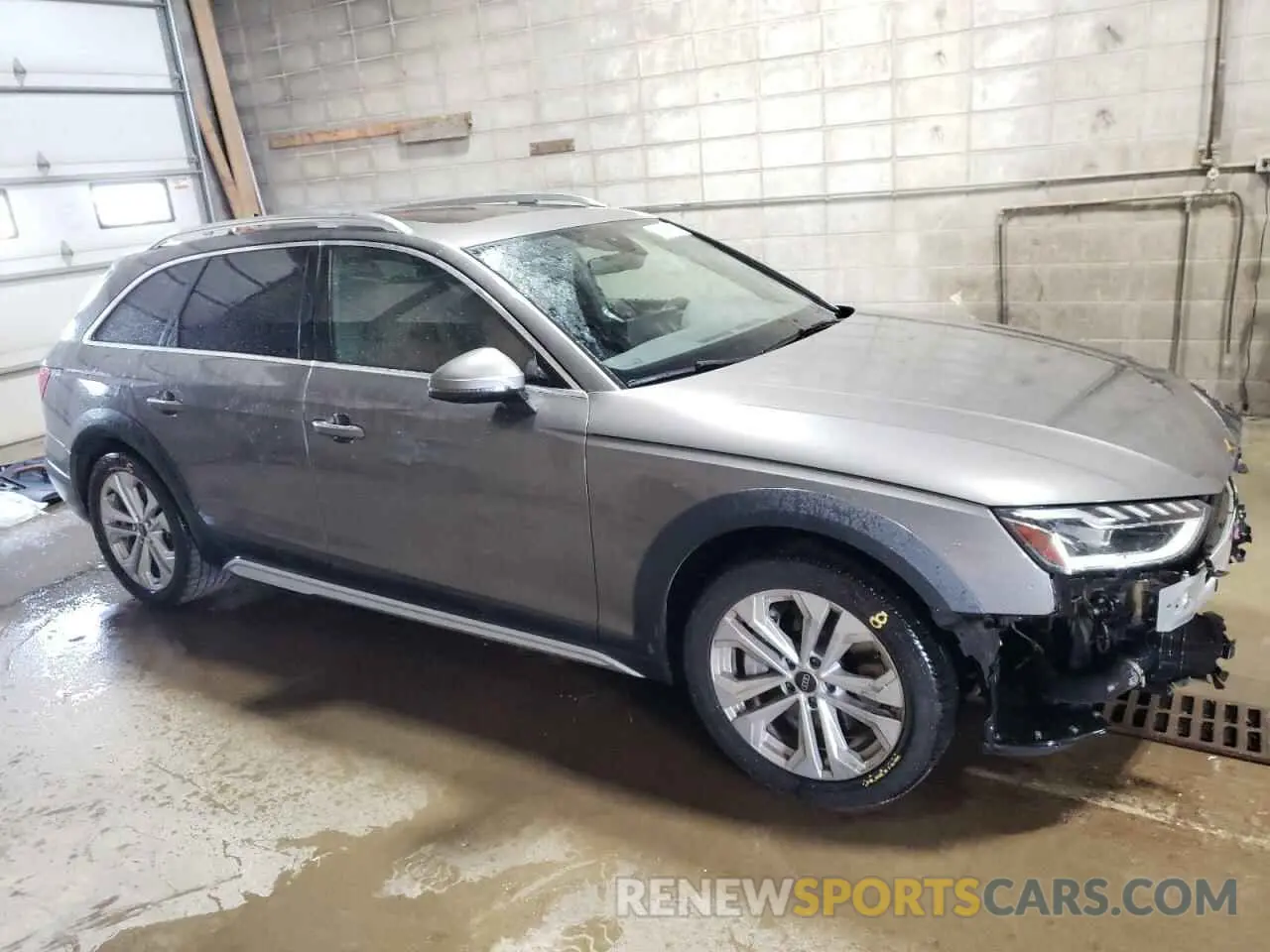 4 Photograph of a damaged car WA18AAF49MA046470 AUDI A4 2021
