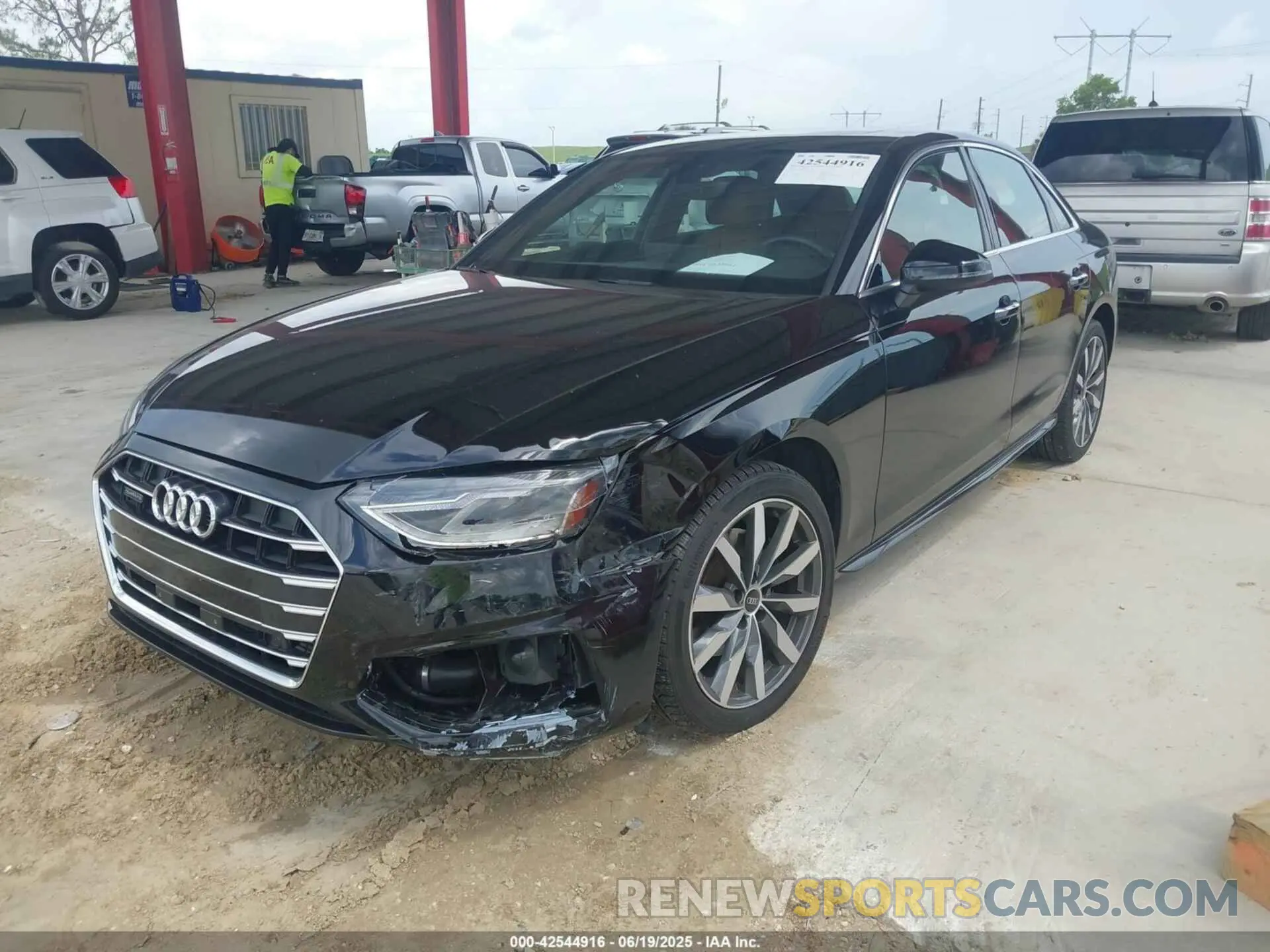 2 Фотография поврежденного автомобиля WAUABAF41MA051177 AUDI A4 2021