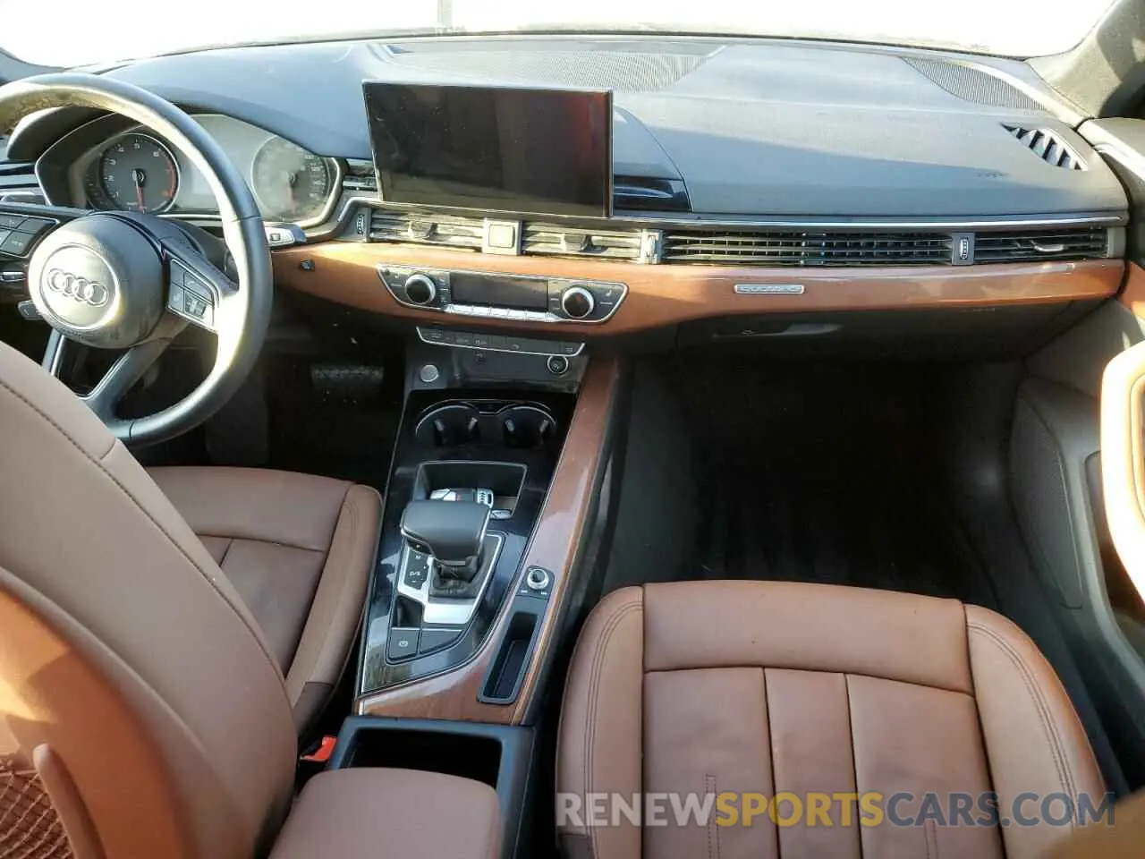 8 Фотография поврежденного автомобиля WAUABAF41MA059702 AUDI A4 2021