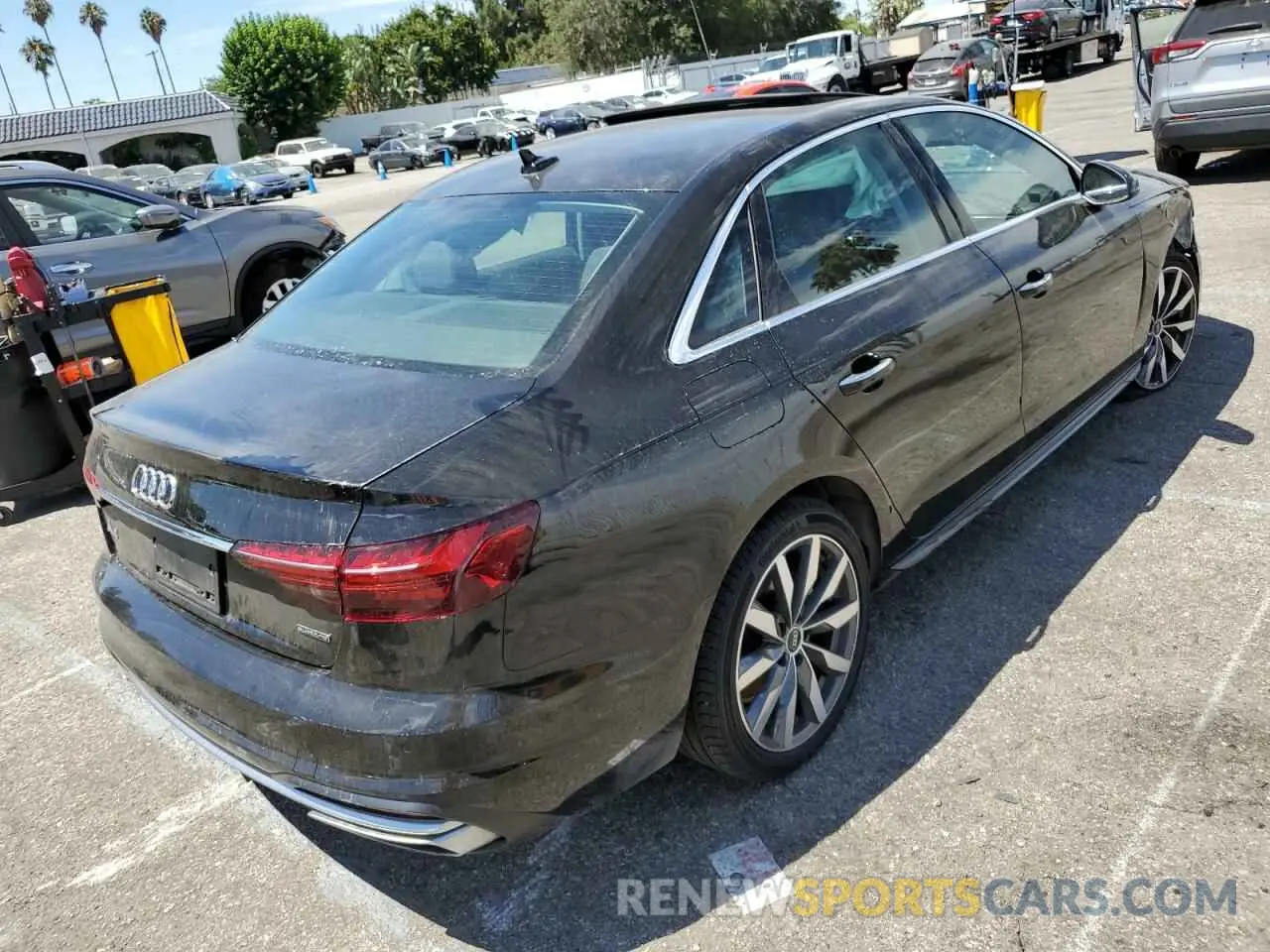4 Фотография поврежденного автомобиля WAUABAF41MN013070 AUDI A4 2021