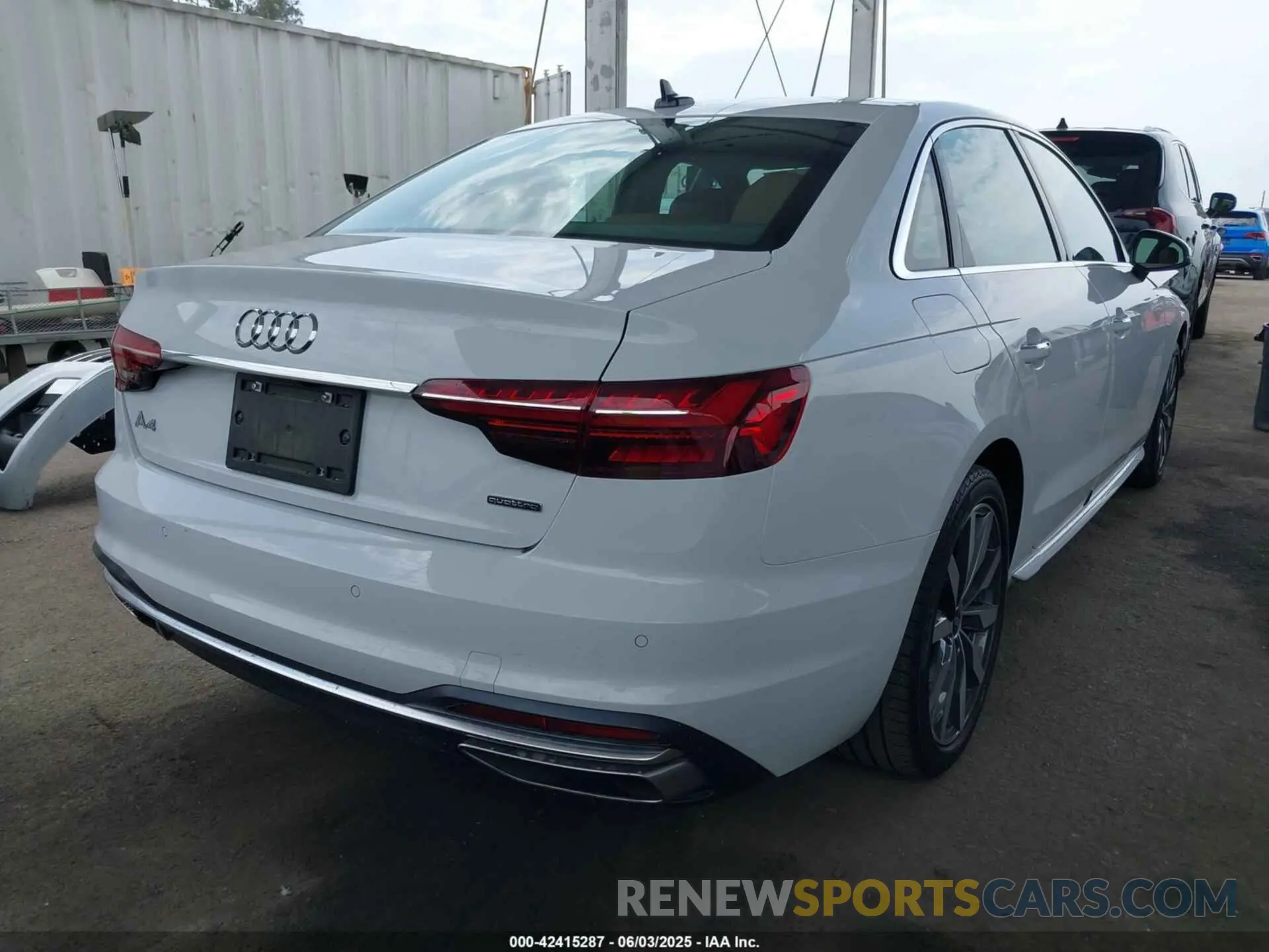 4 Фотография поврежденного автомобиля WAUABAF44MN007277 AUDI A4 2021