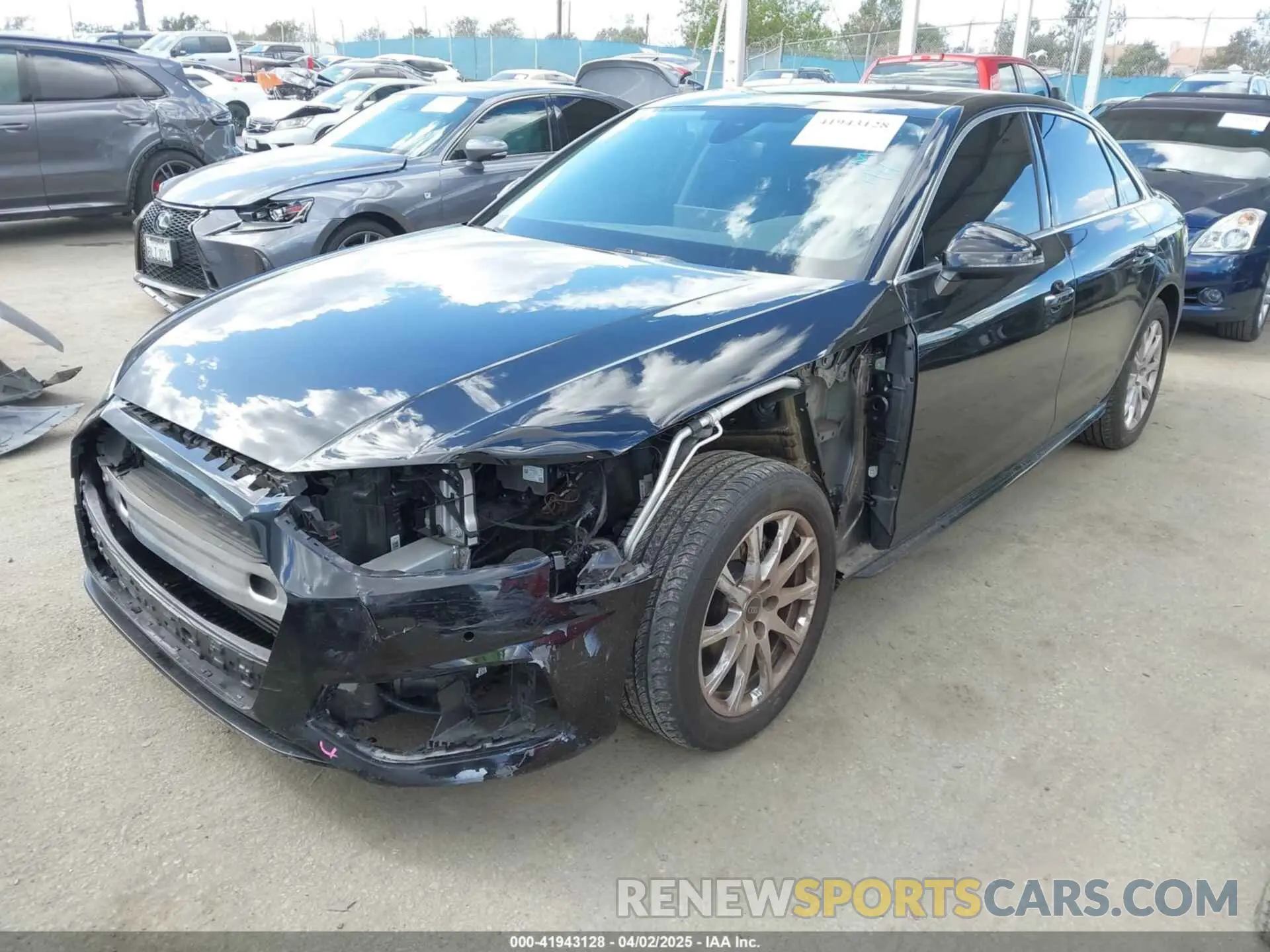 2 Фотография поврежденного автомобиля WAUABAF45MA059539 AUDI A4 2021