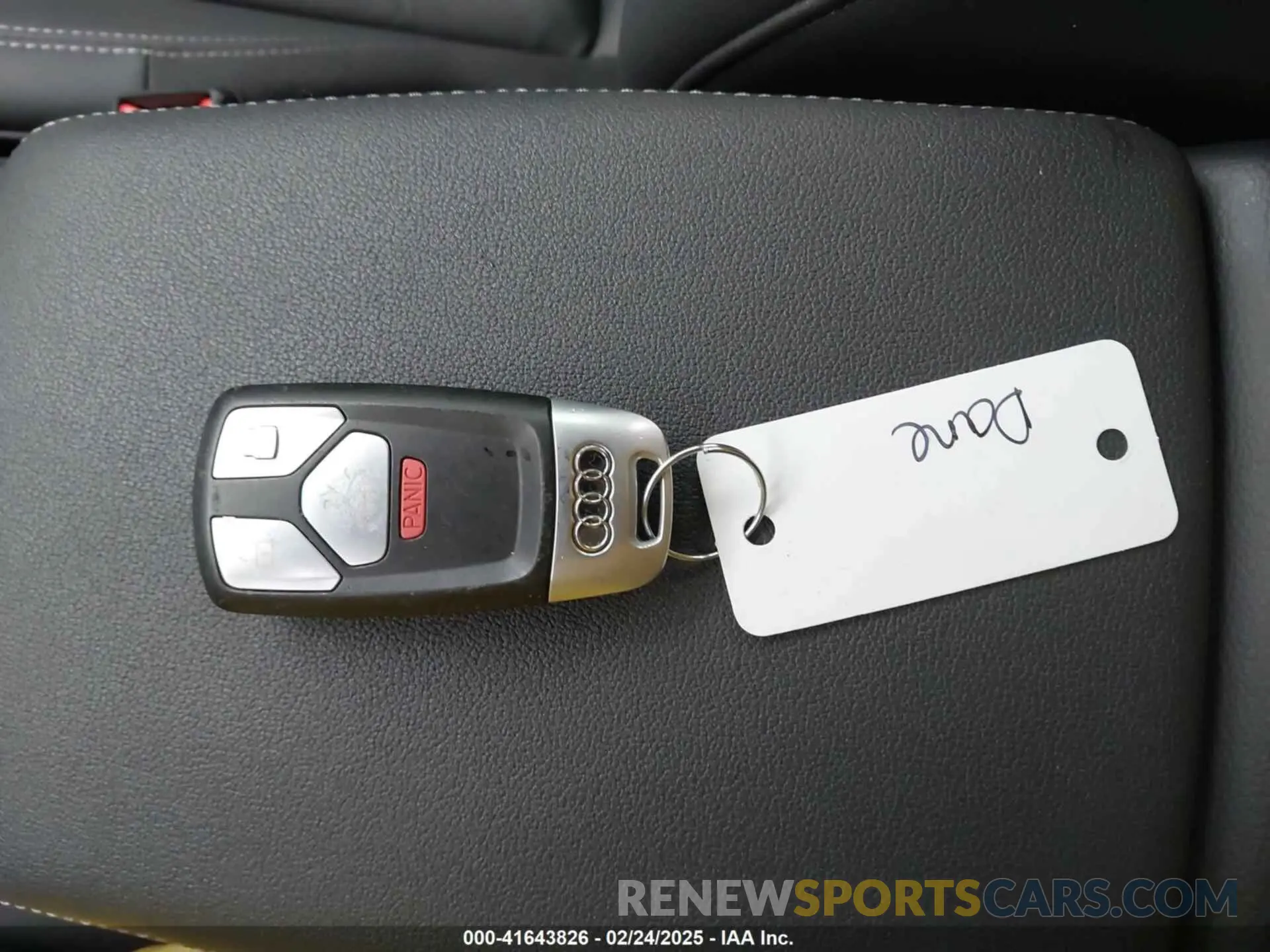 11 Фотография поврежденного автомобиля WAUABAF45MA068709 AUDI A4 2021