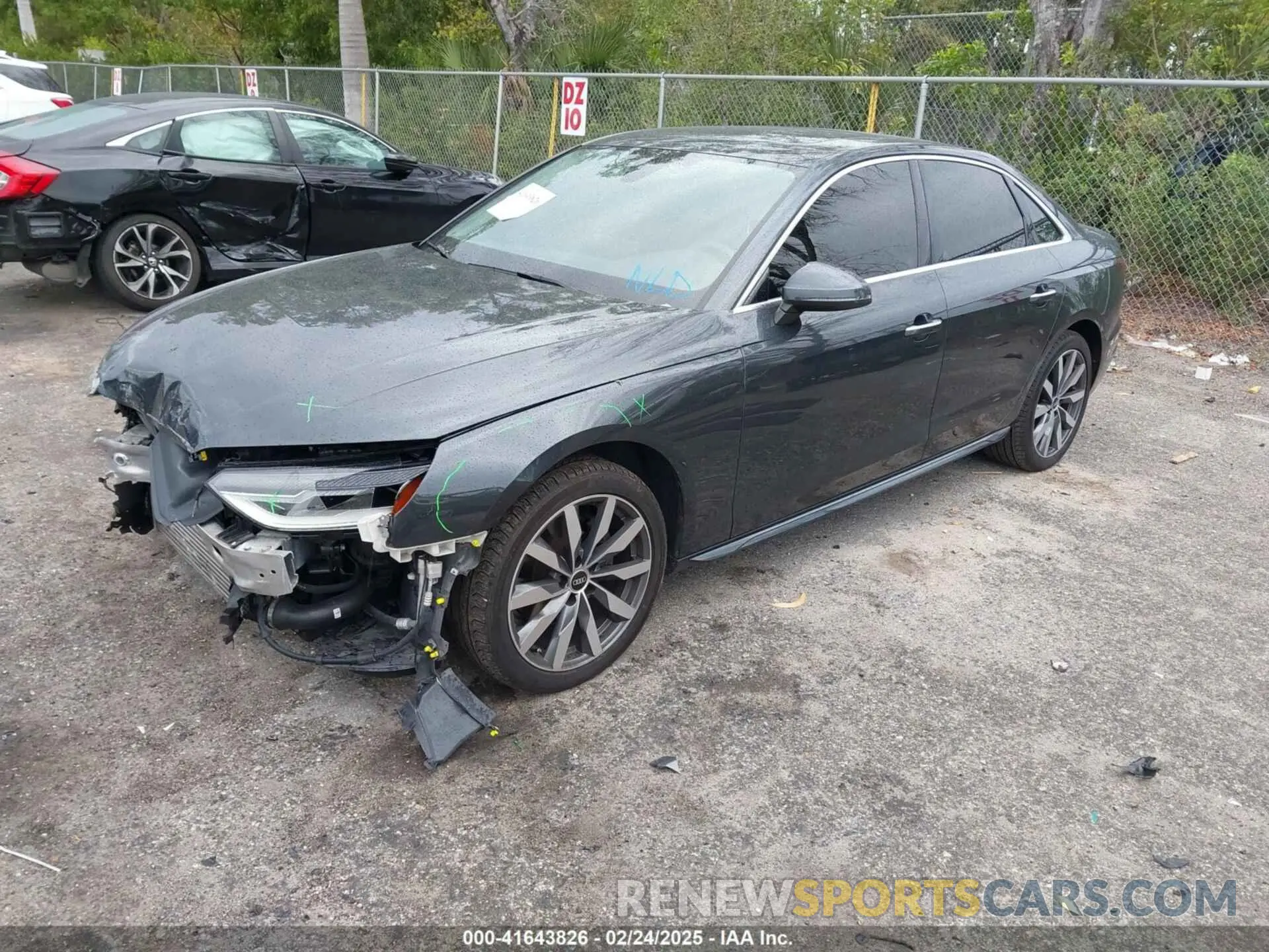 2 Фотография поврежденного автомобиля WAUABAF45MA068709 AUDI A4 2021