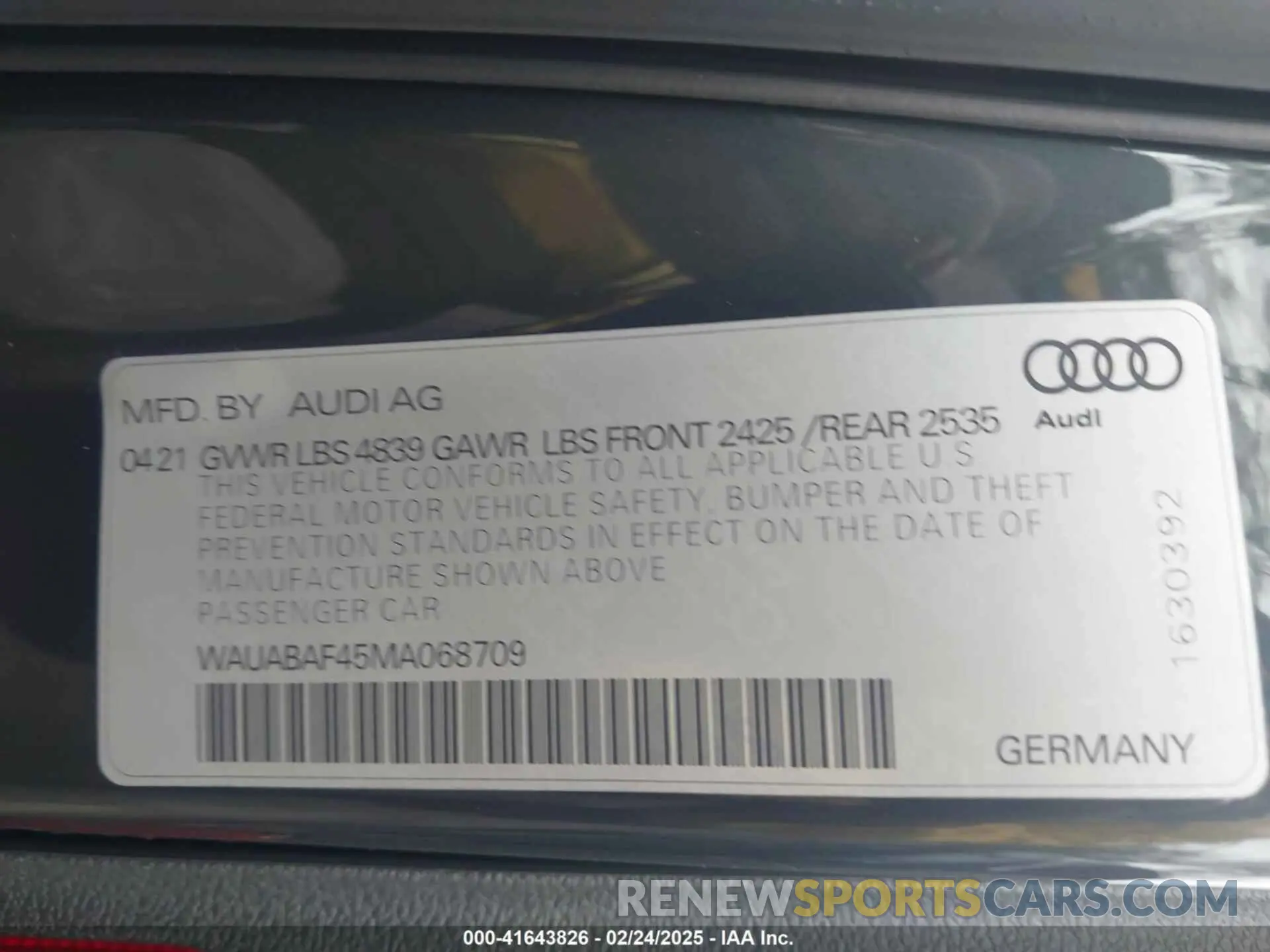 9 Фотография поврежденного автомобиля WAUABAF45MA068709 AUDI A4 2021