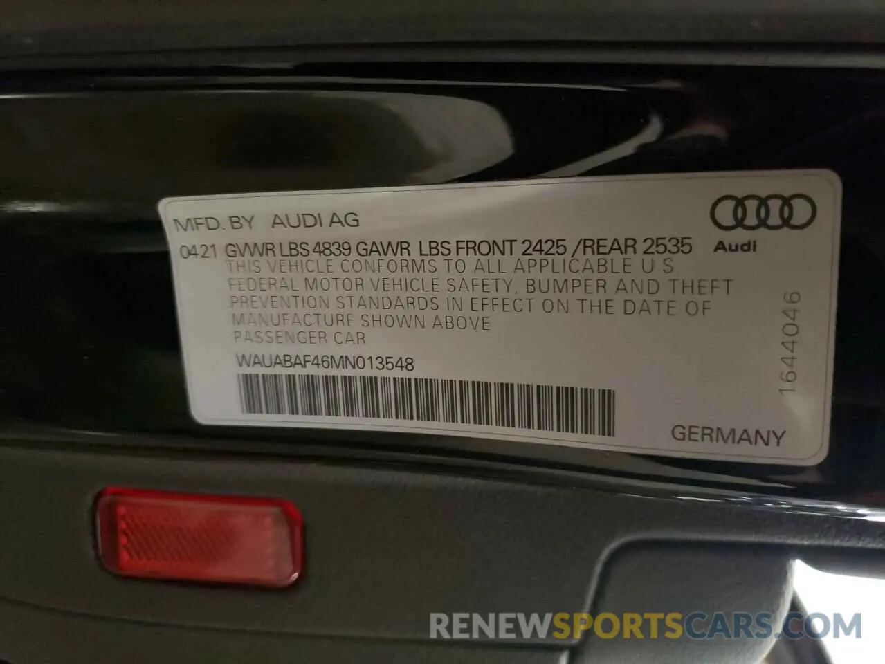 12 Фотография поврежденного автомобиля WAUABAF46MN013548 AUDI A4 2021