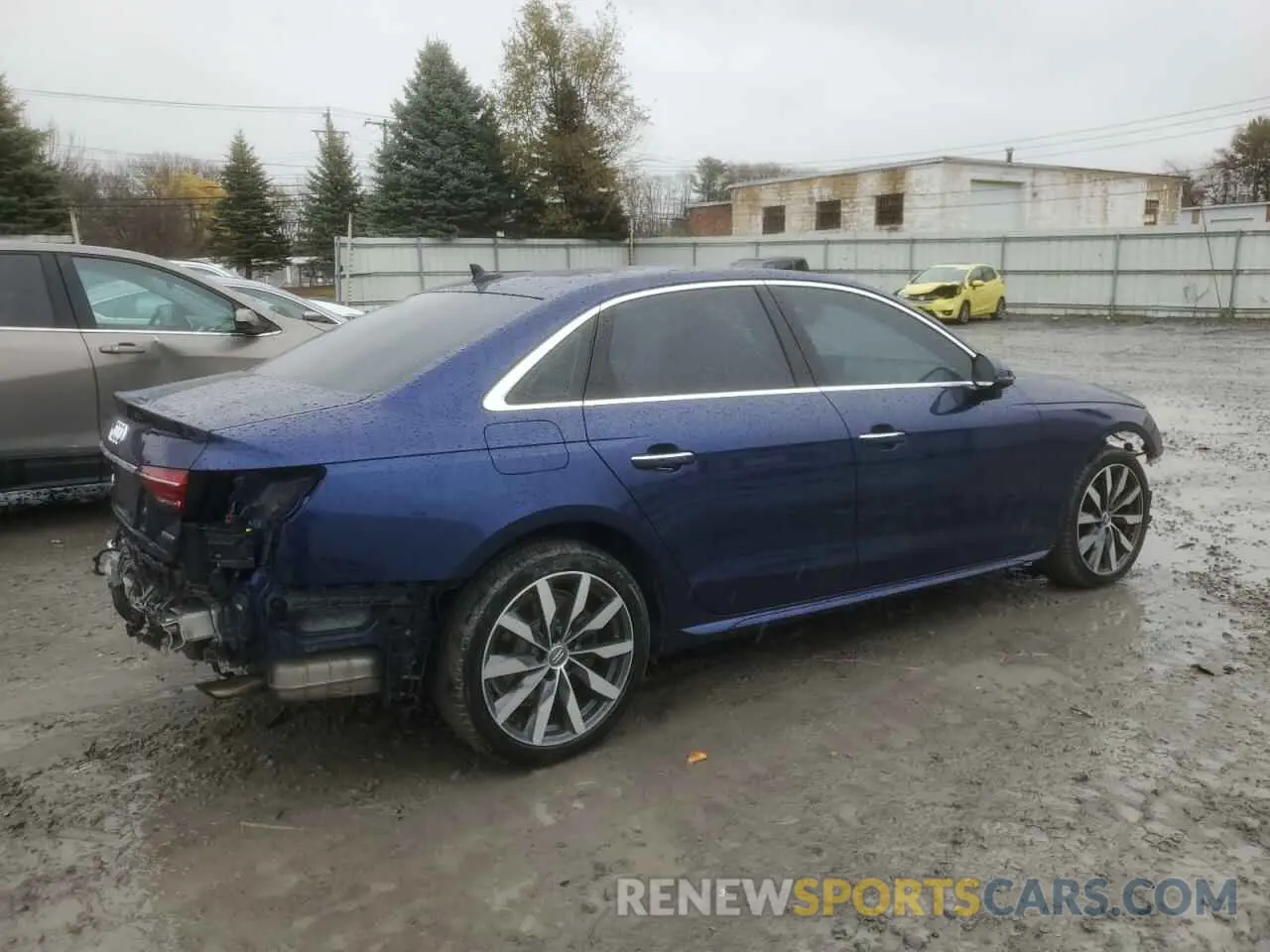 3 Фотография поврежденного автомобиля WAUABAF47MN002302 AUDI A4 2021