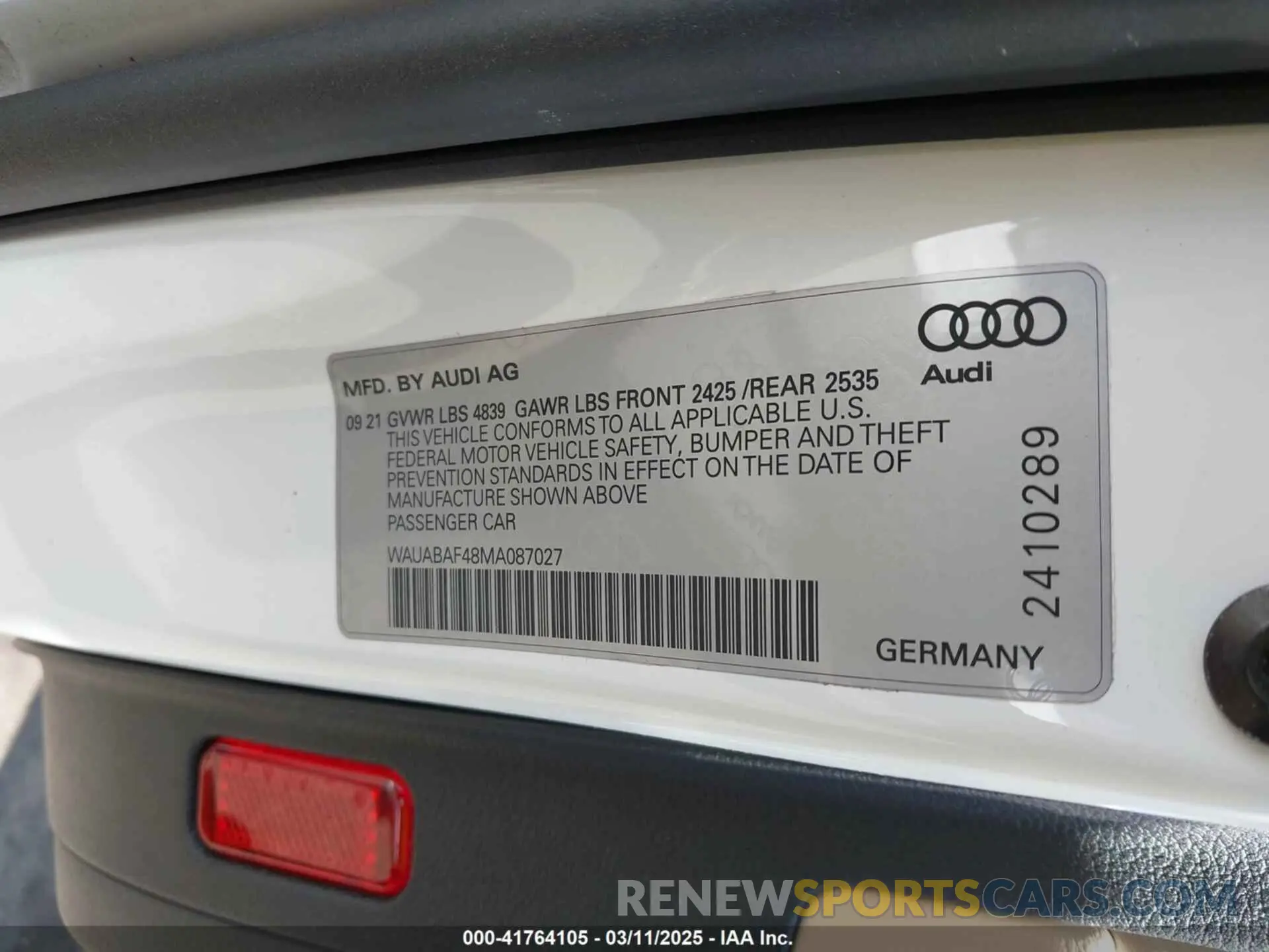 9 Фотография поврежденного автомобиля WAUABAF48MA087027 AUDI A4 2021