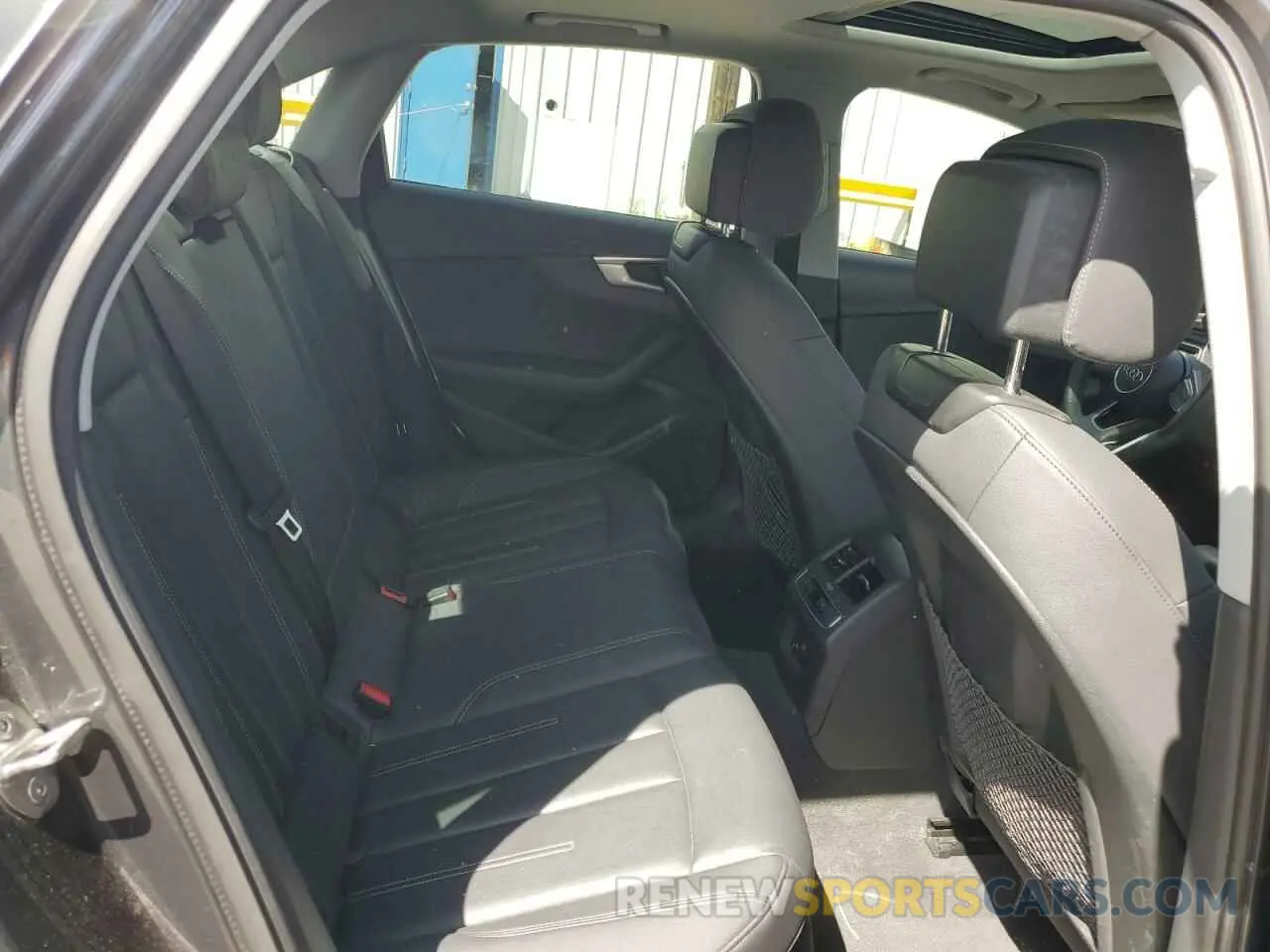 10 Фотография поврежденного автомобиля WAUABAF48MA087318 AUDI A4 2021