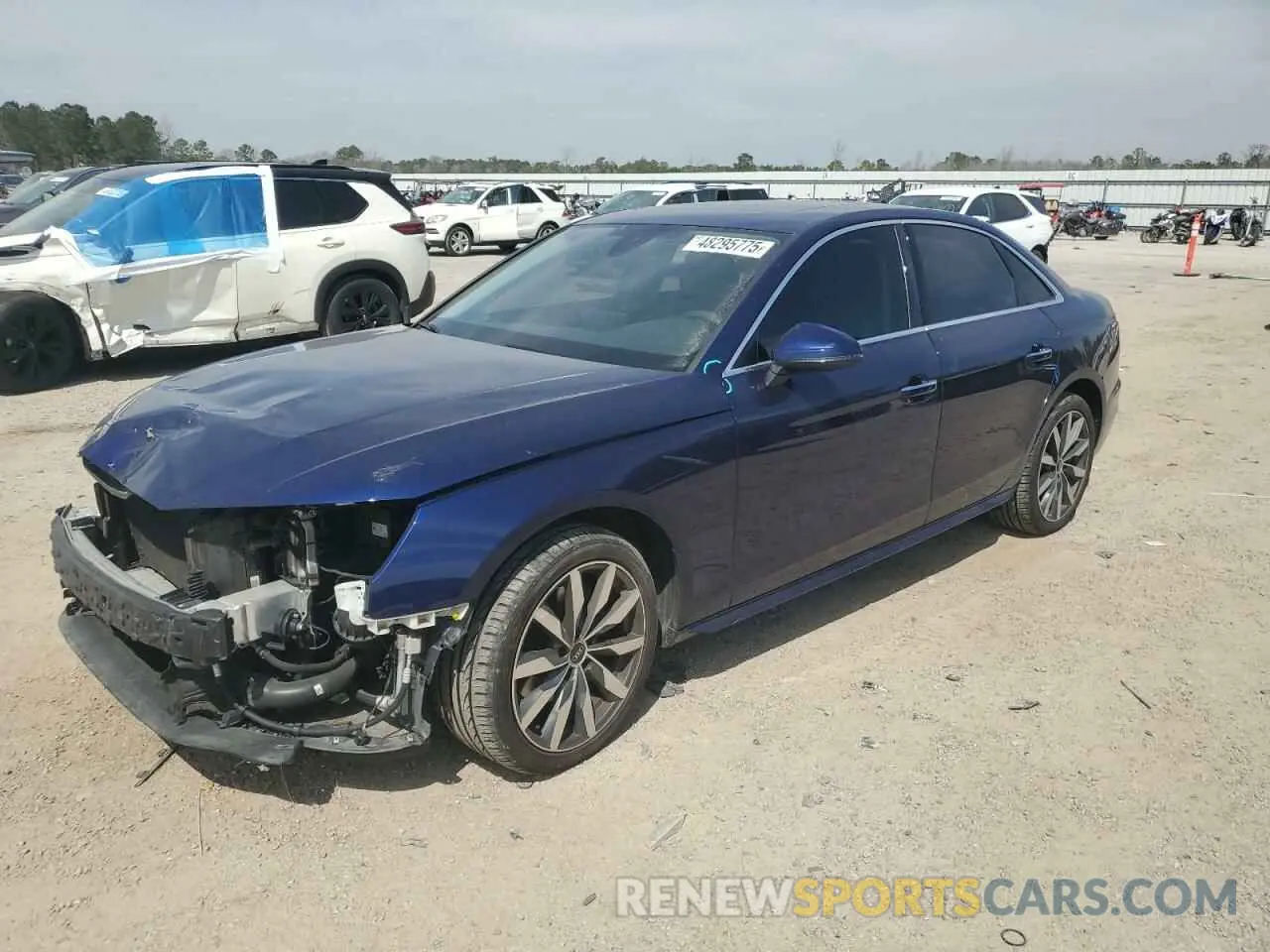1 Фотография поврежденного автомобиля WAUABAF4XMA053218 AUDI A4 2021