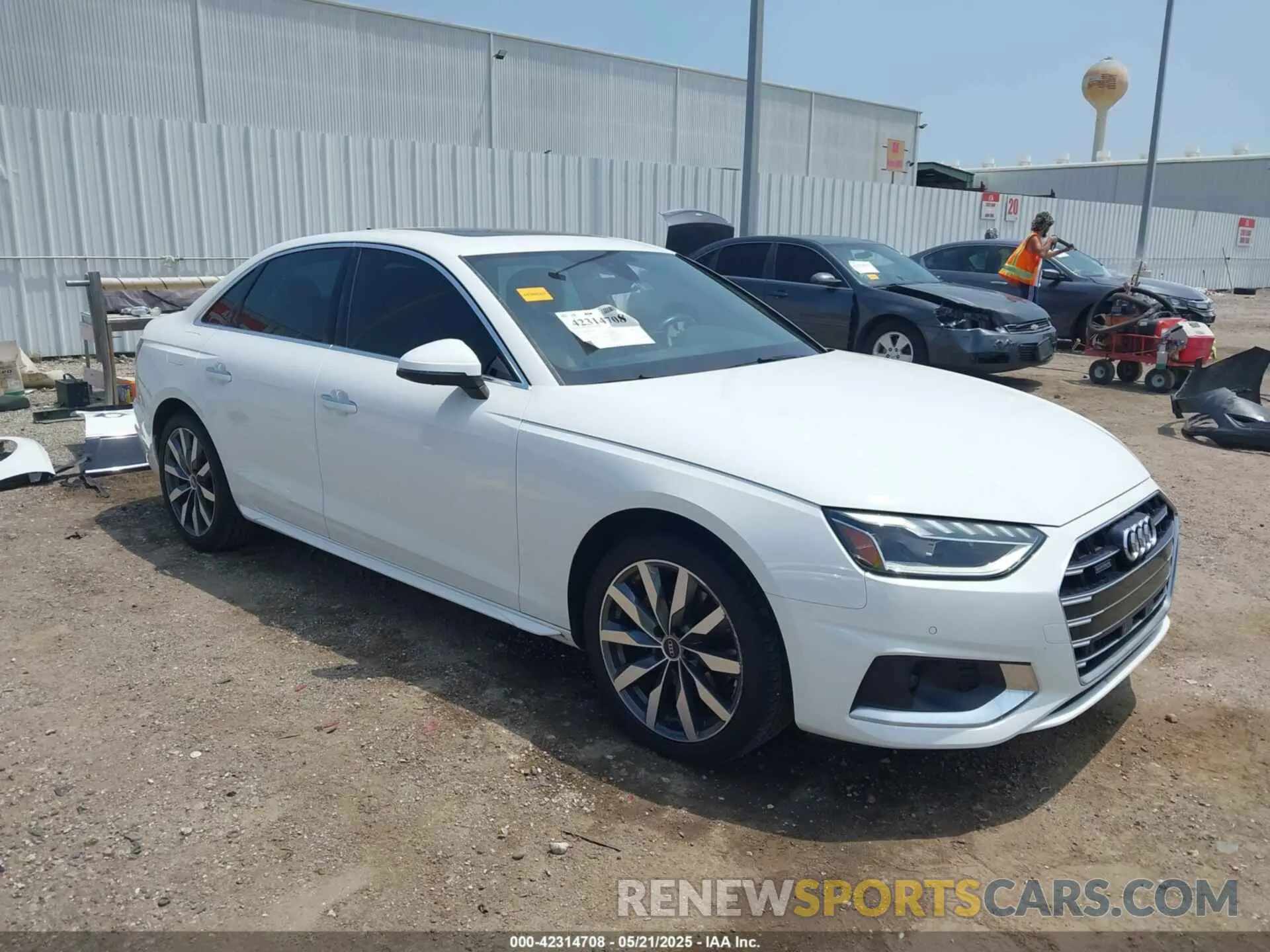 1 Фотография поврежденного автомобиля WAUBBAF46MA085653 AUDI A4 2021